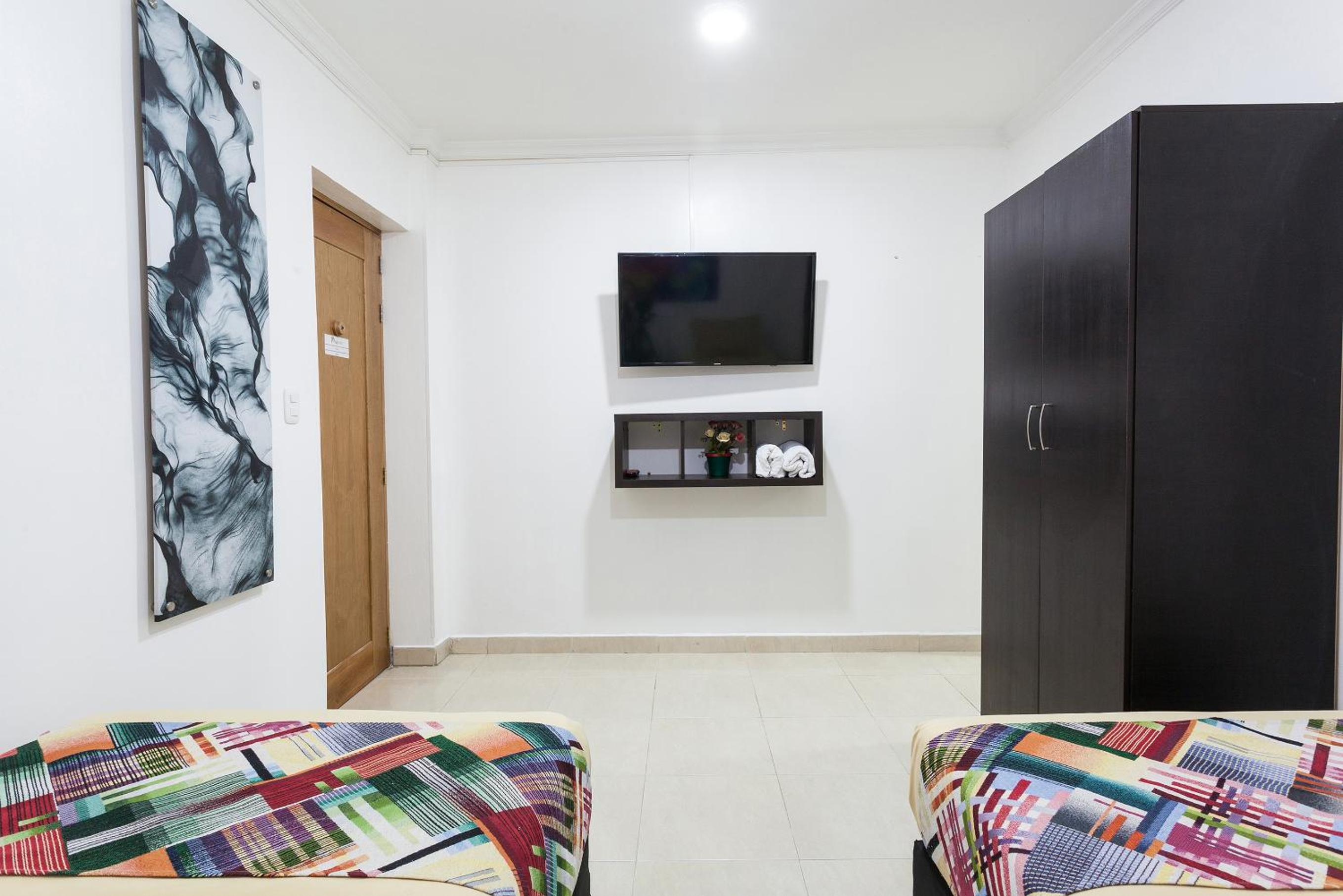 Apartamentos Amoblados JG de la 70