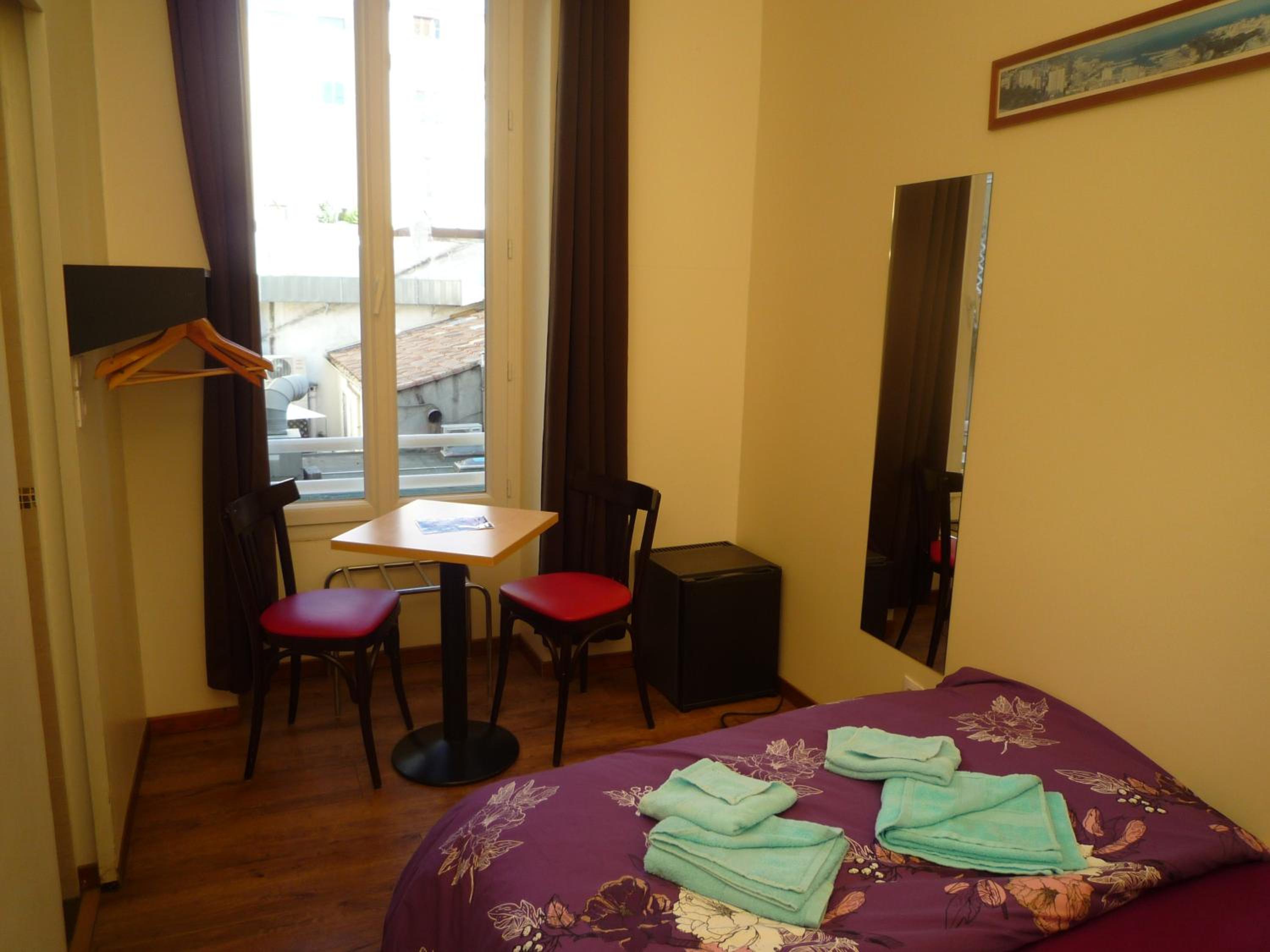 Hostel Lyonnais view 2