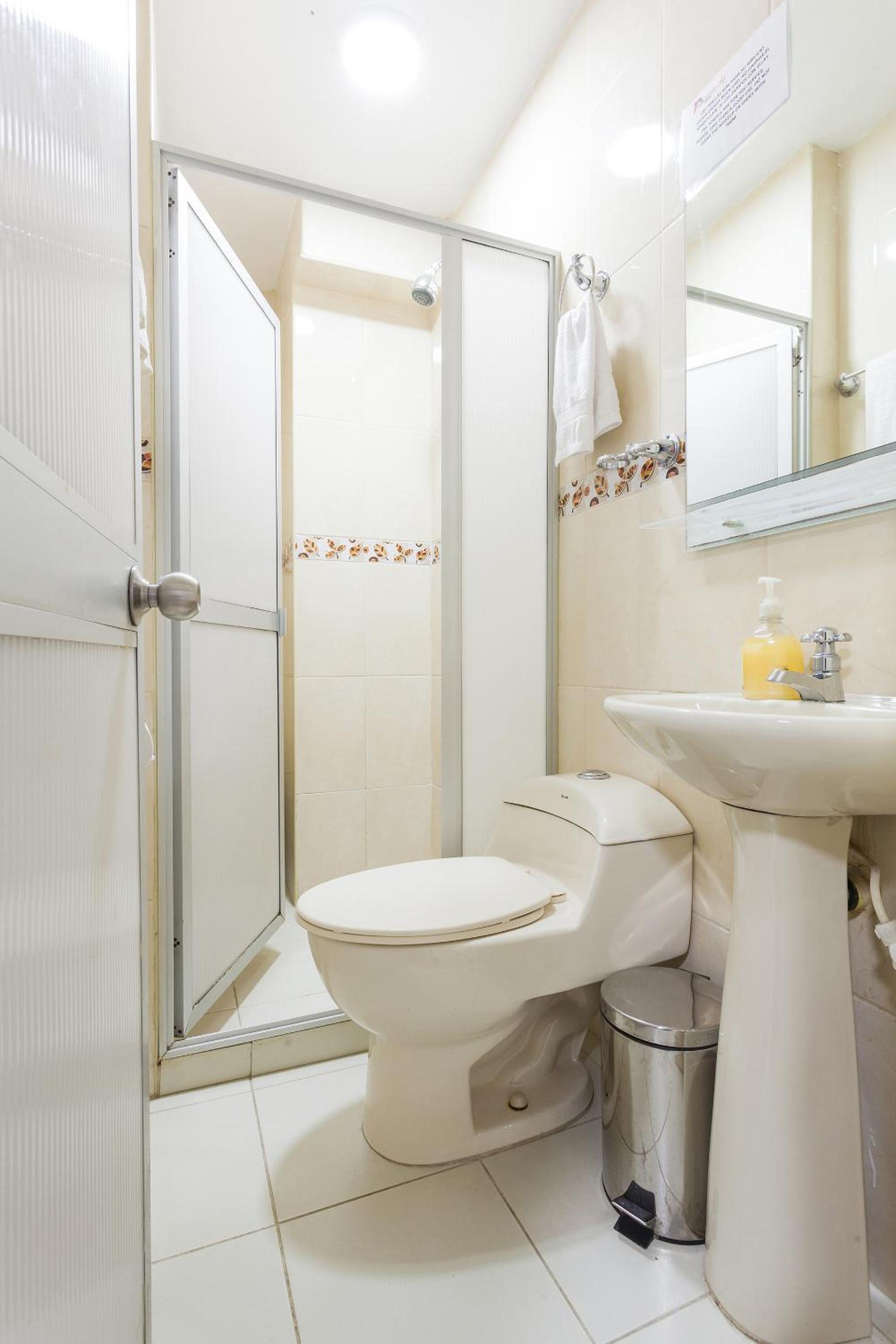 Apartamentos Amoblados JG de la 70