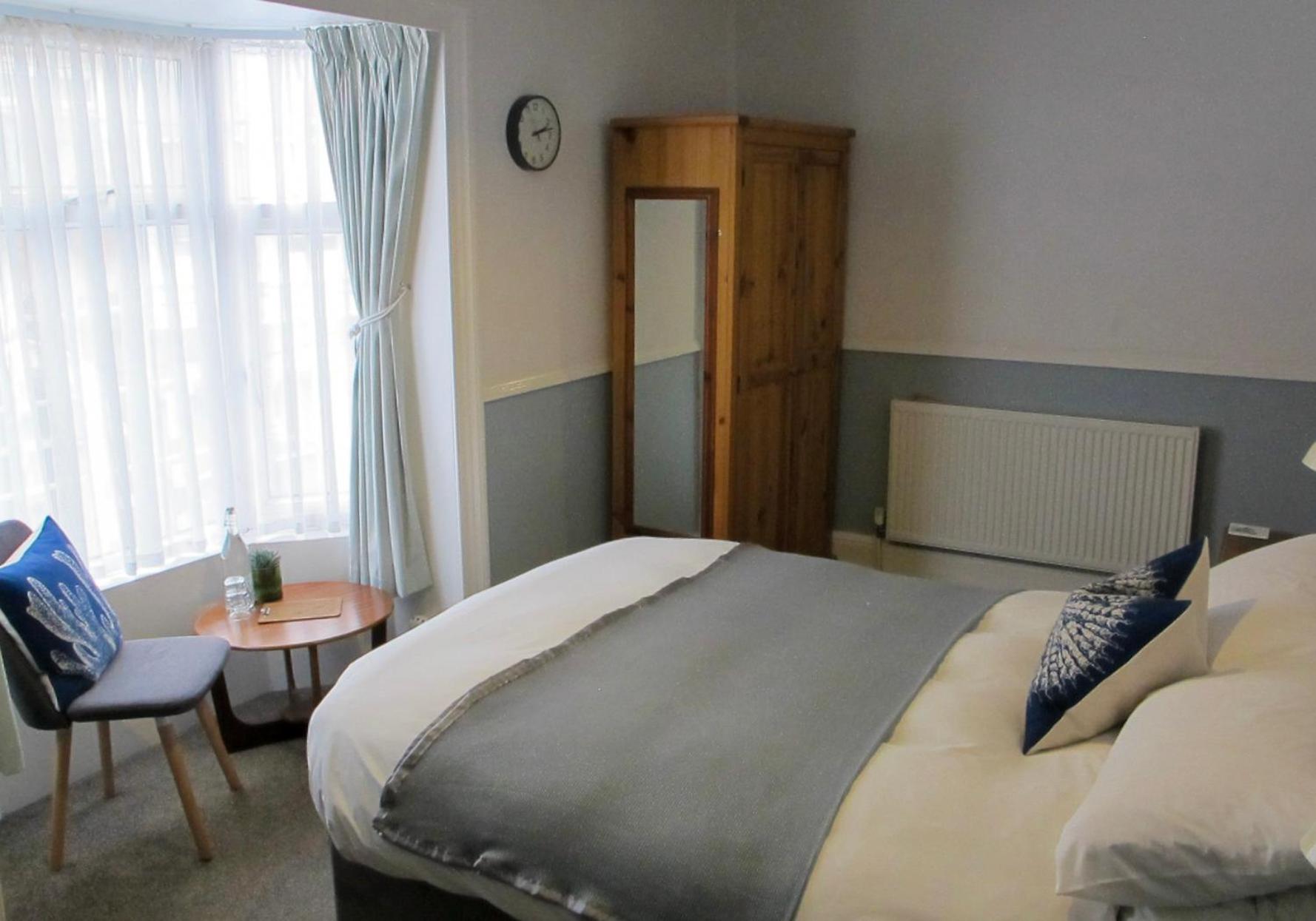 Stone's Throw Guest House