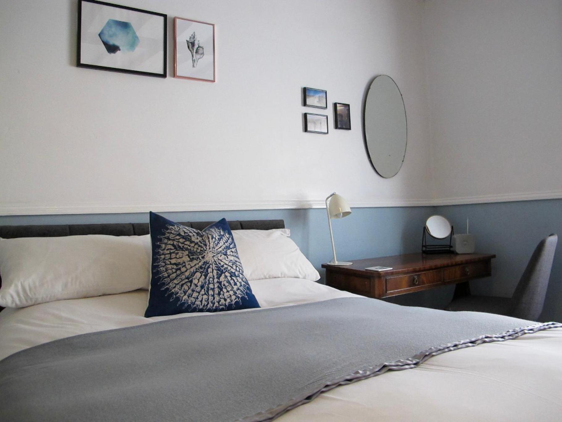 Stone's Throw Guest House