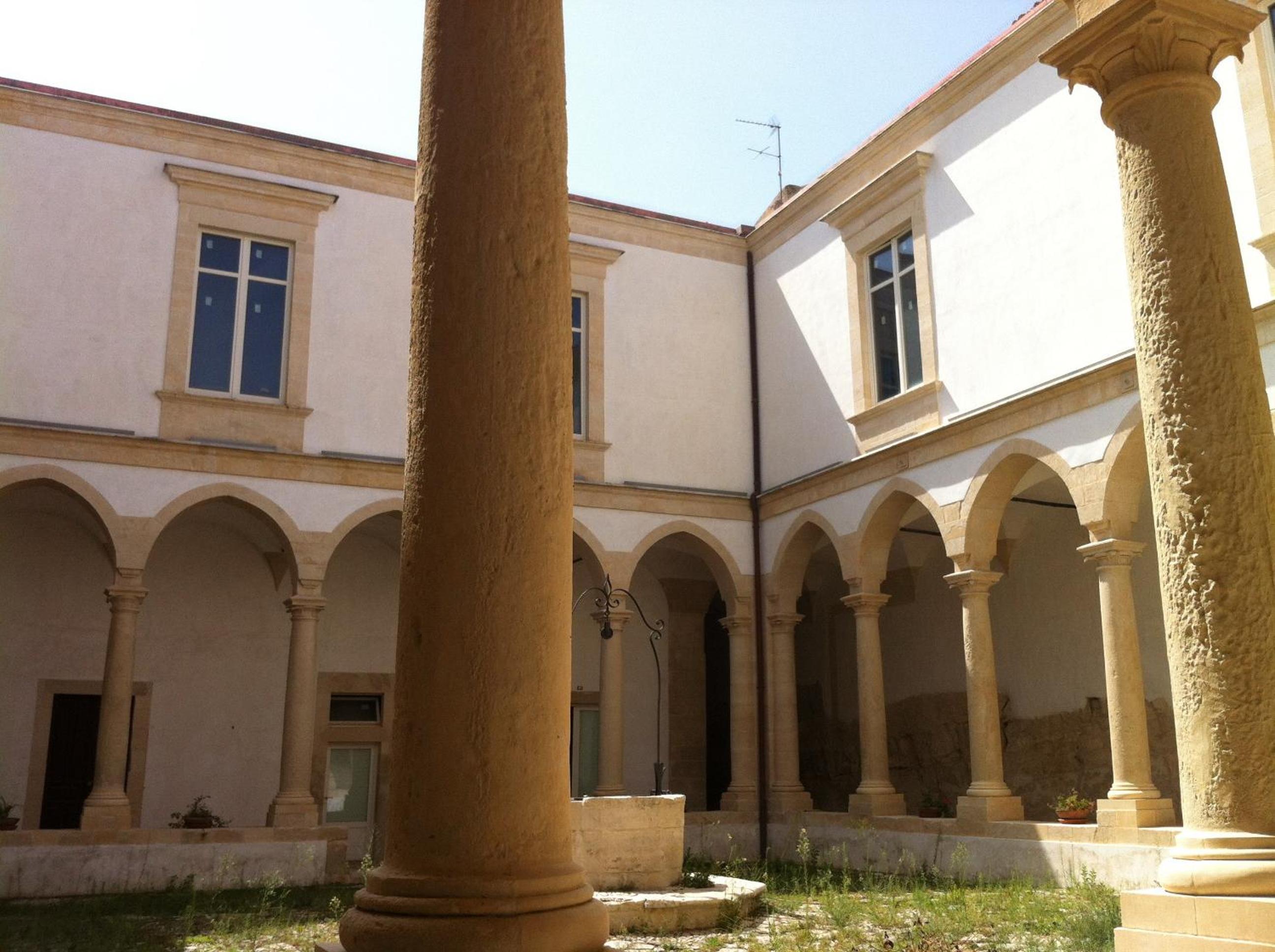 Hotel Filinona - Image 1