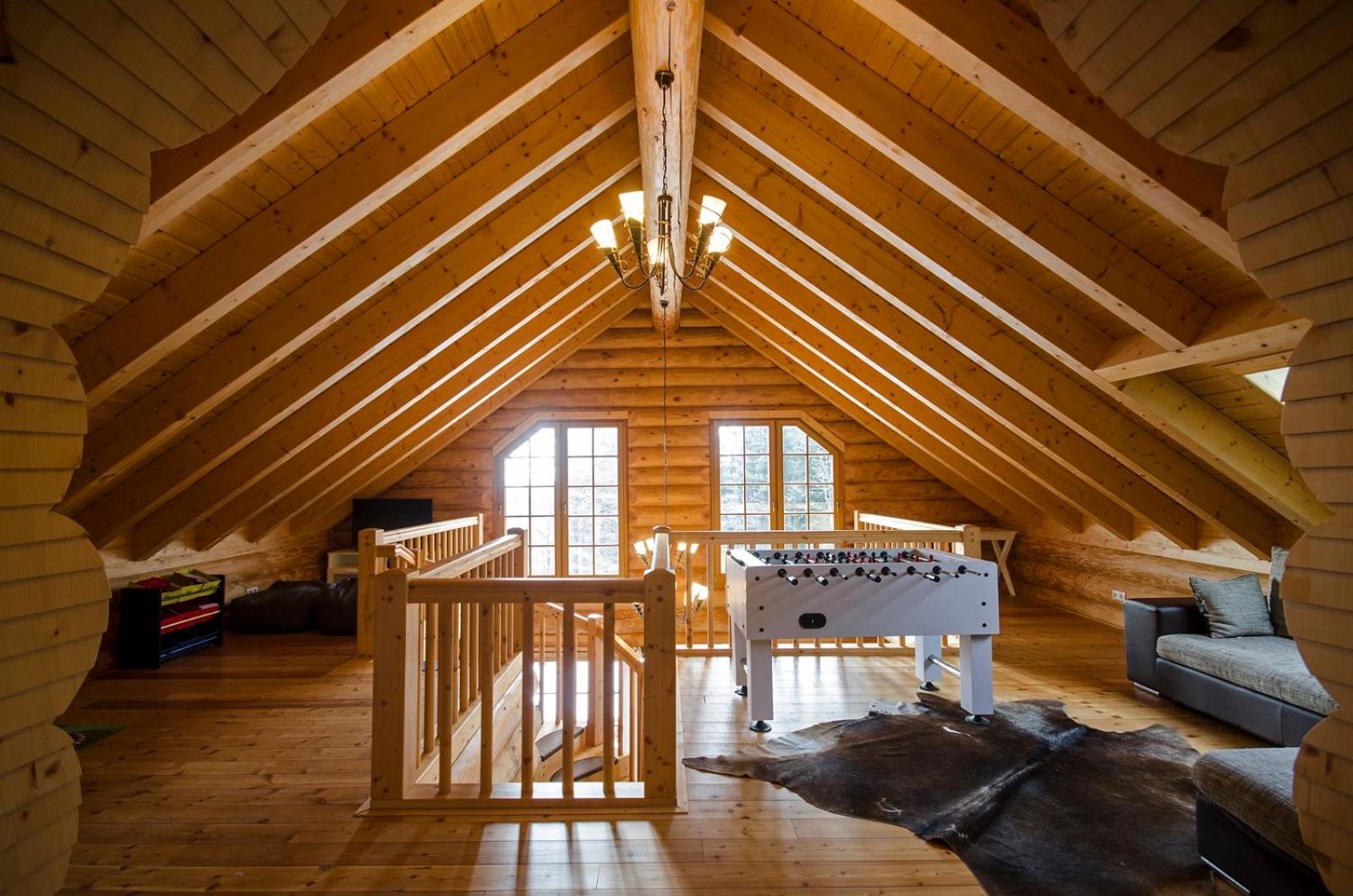 Luxus-Ferienhaus Blockhaus Chalet Nr 3 Toplage am Feldberg mit Sauna, Outdoor-Hottub, Kamin auf 1300m üM