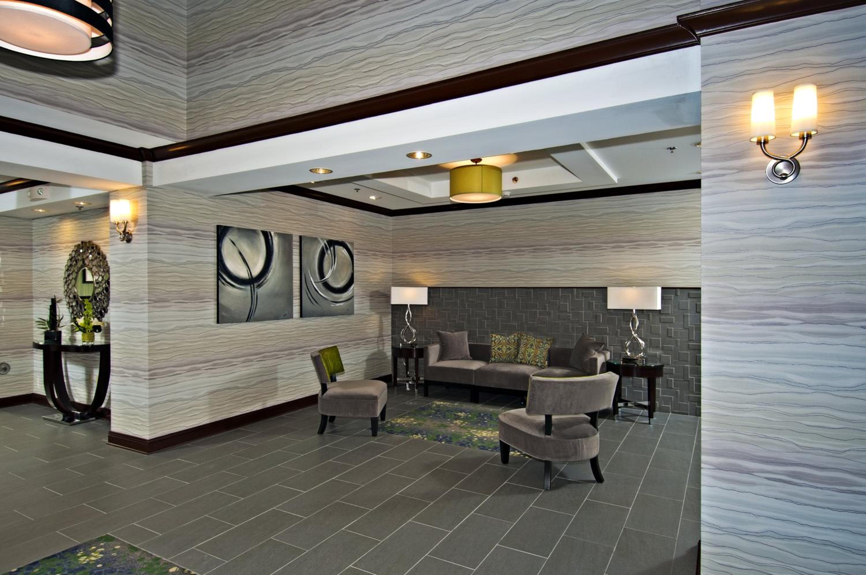 Holiday Inn Express Suites Morton Peoria Area, an IHG Hotel - Property Image 35