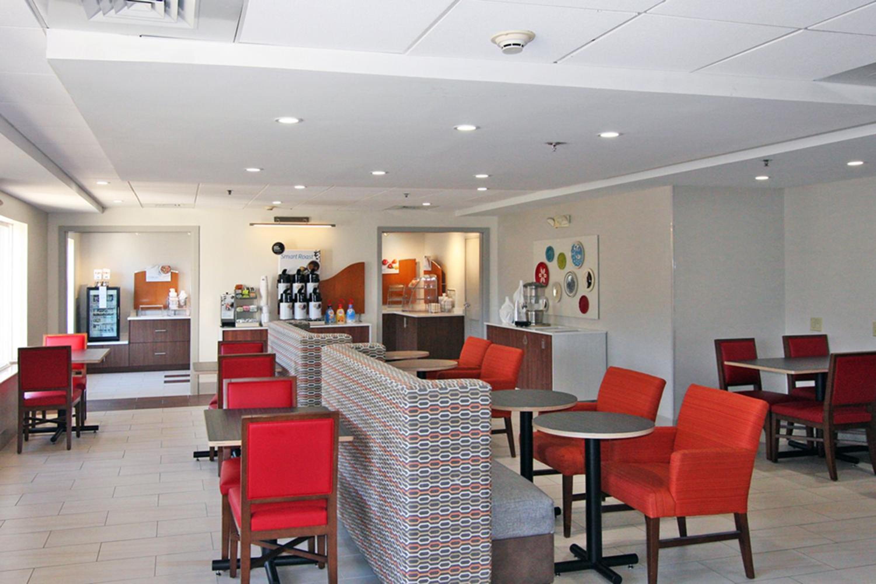 Holiday Inn Express Branford-New Haven, an IHG Hotel - Property Image 17