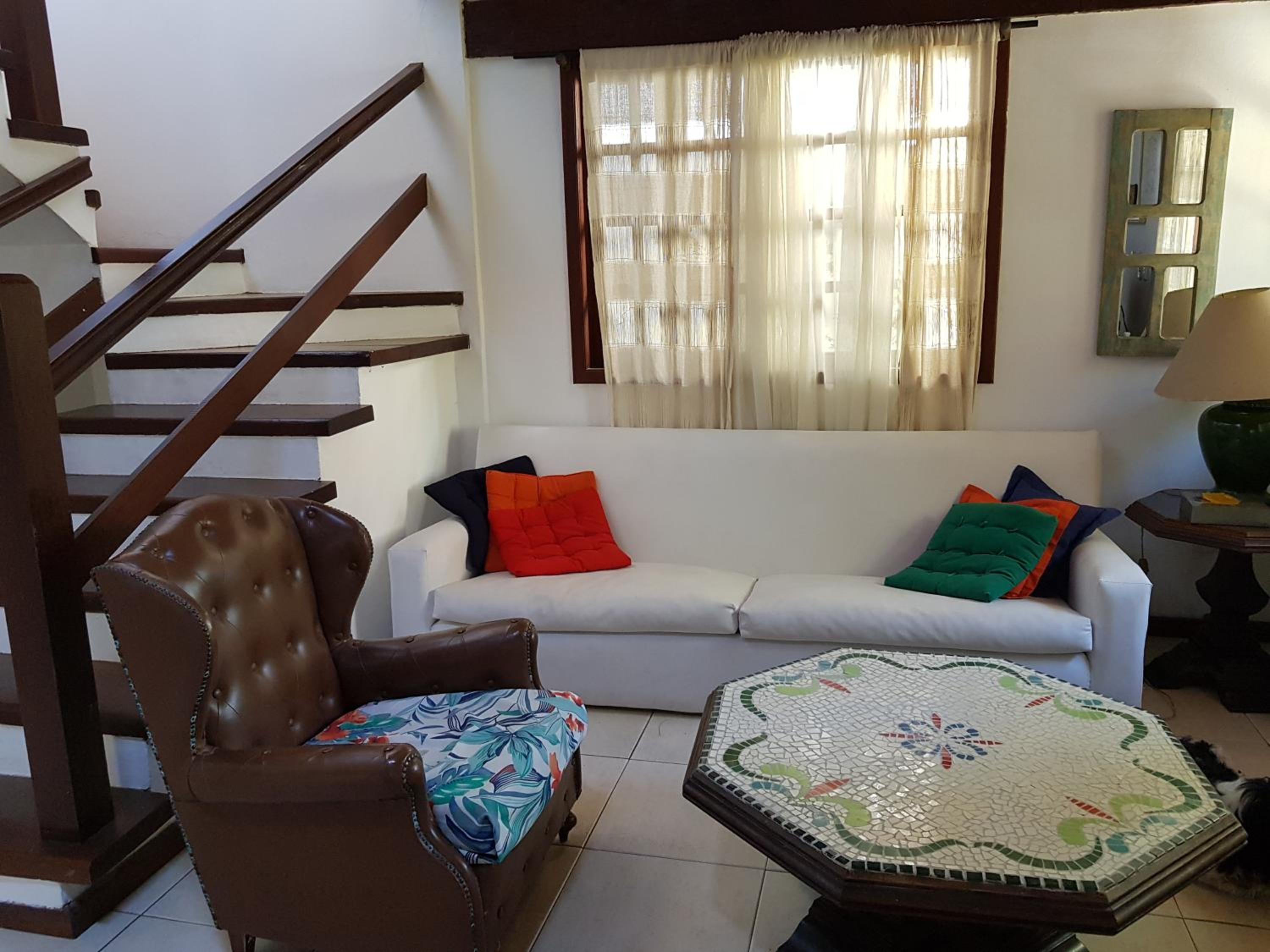 Charmosa casa com piscina em Búzios