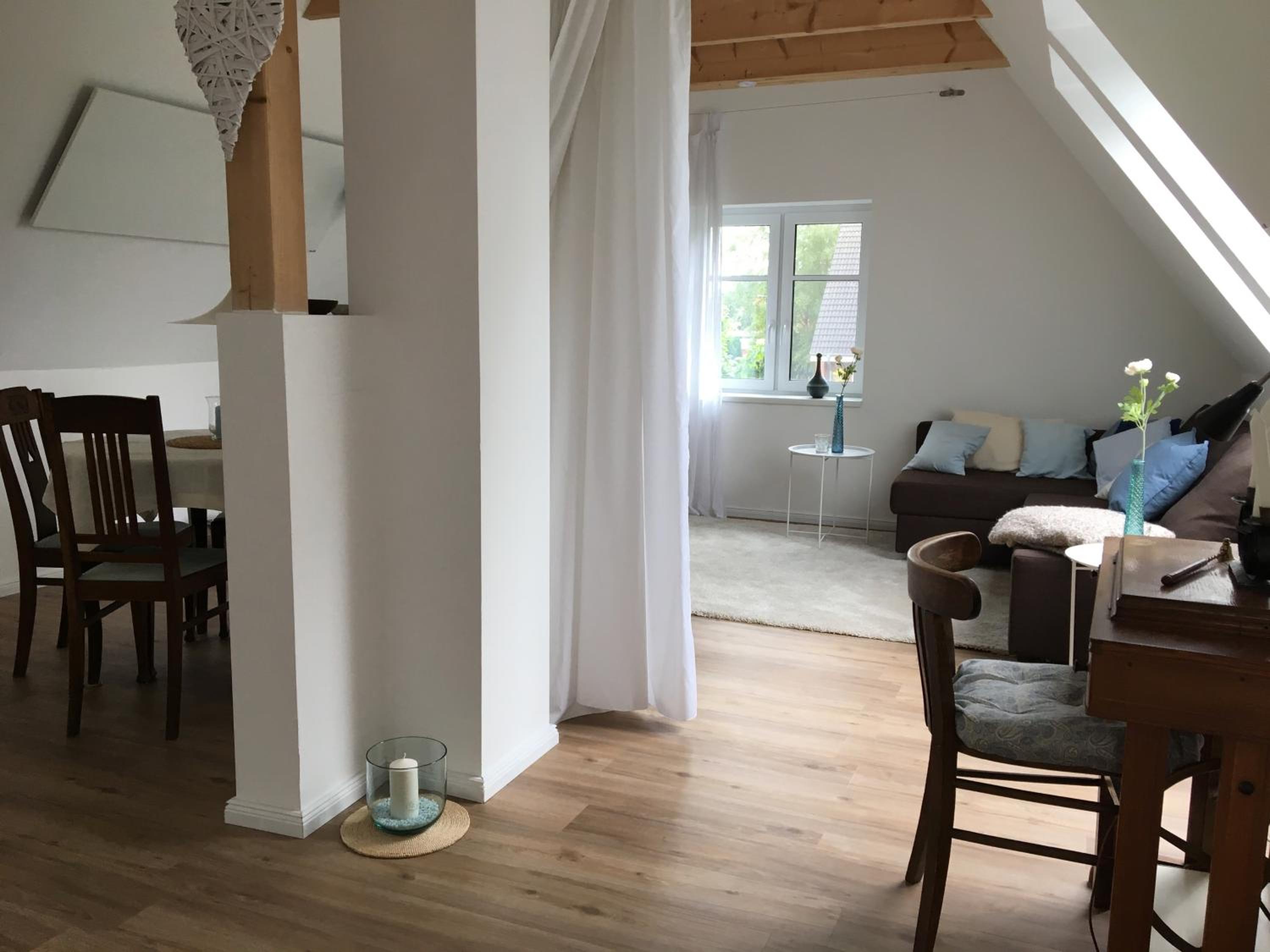 Charmantes Haus mit zwei Ferienwohnungen und großem Garten in Aventoft - Enjoy!
