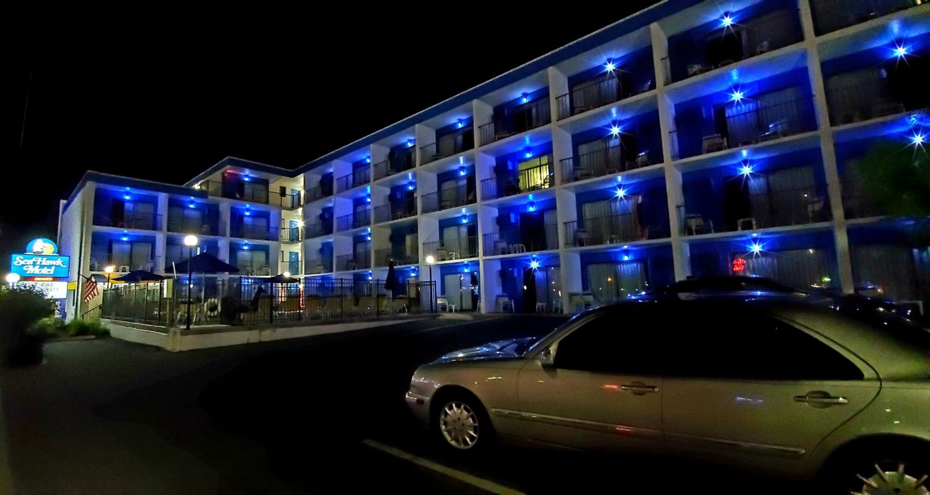 Sea Hawk Motel