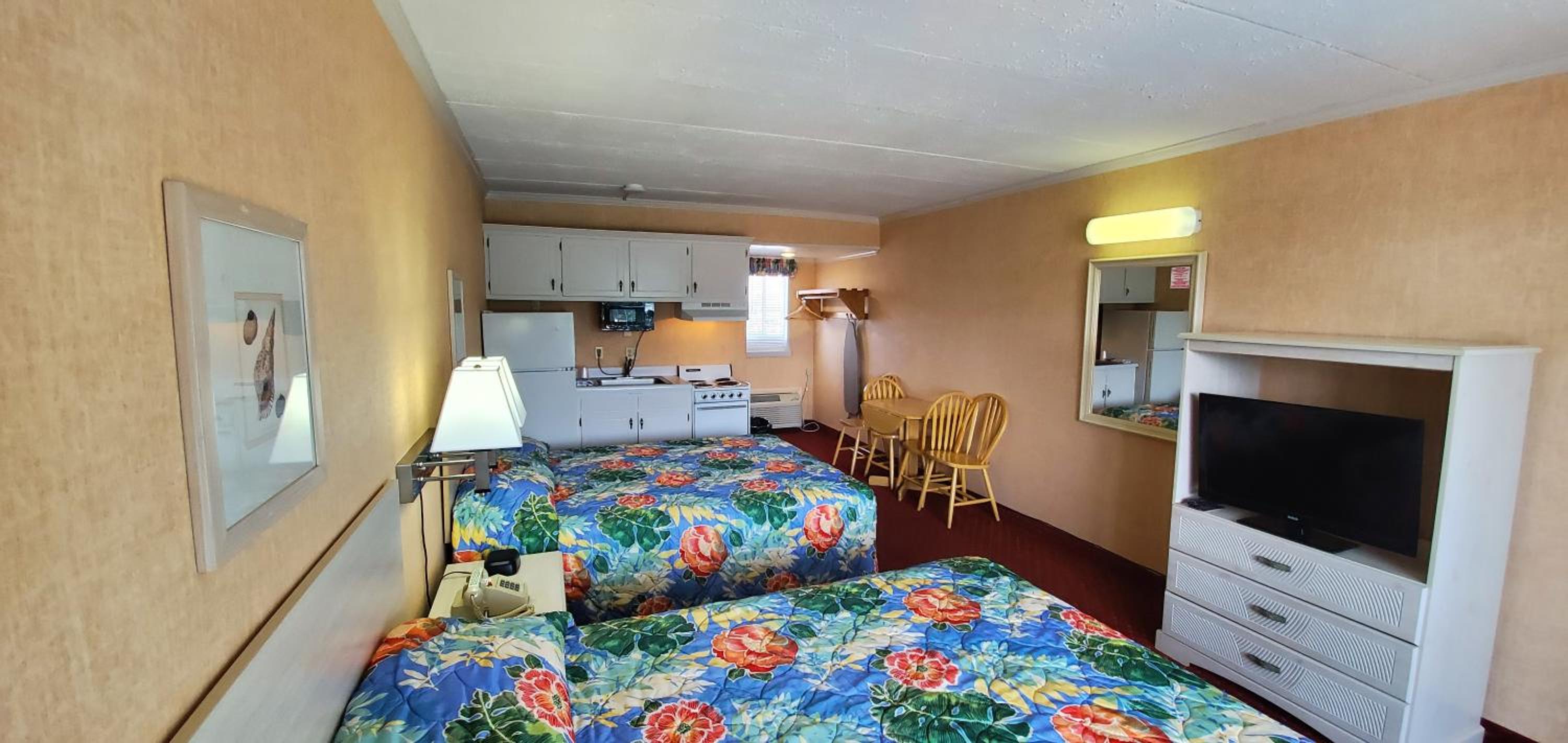 Shangri-La Motel