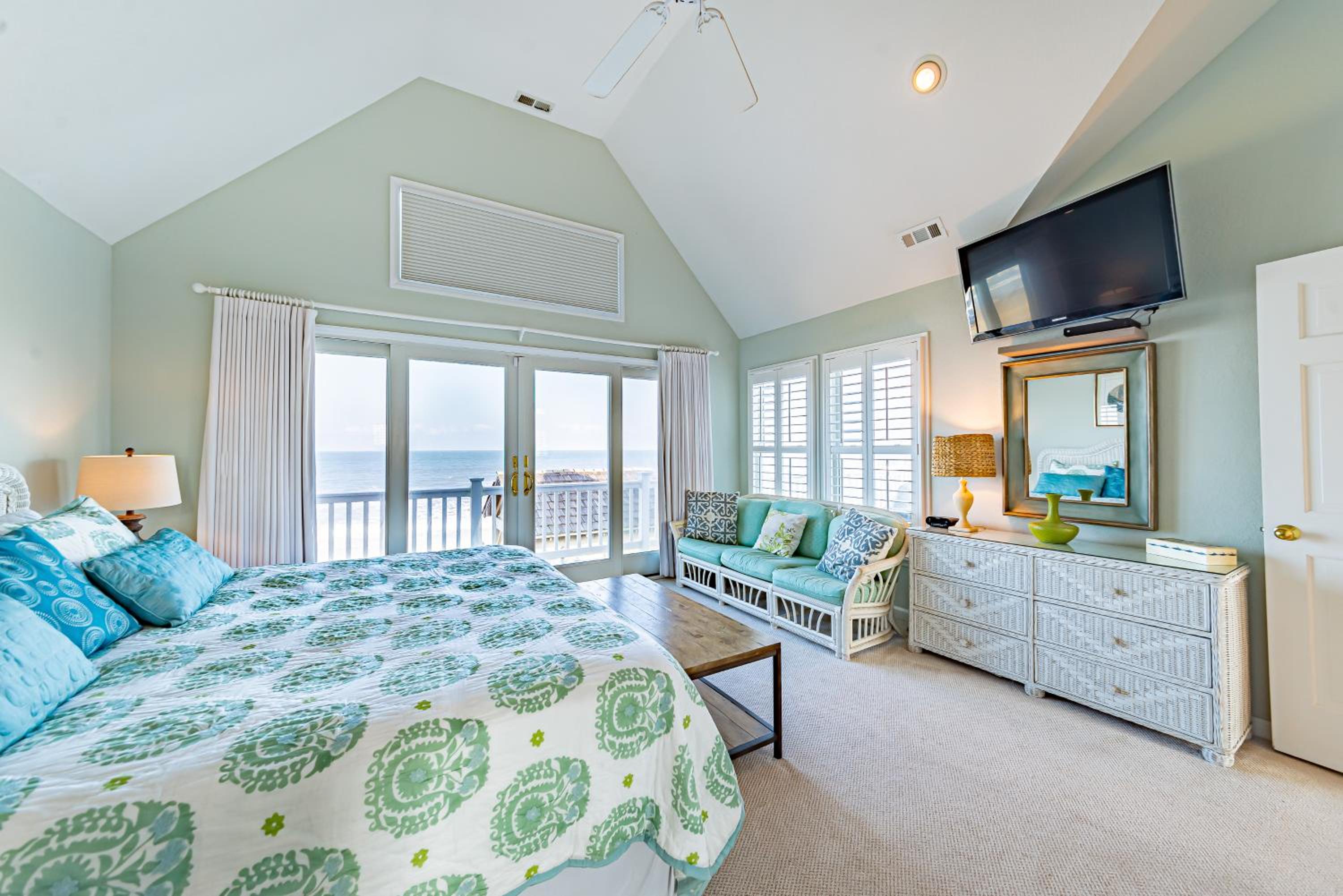 Point of View - Nags Head MP 15, Oceanfront, Ocean View, Elevator, Pool, Hot Tub, Gazebo