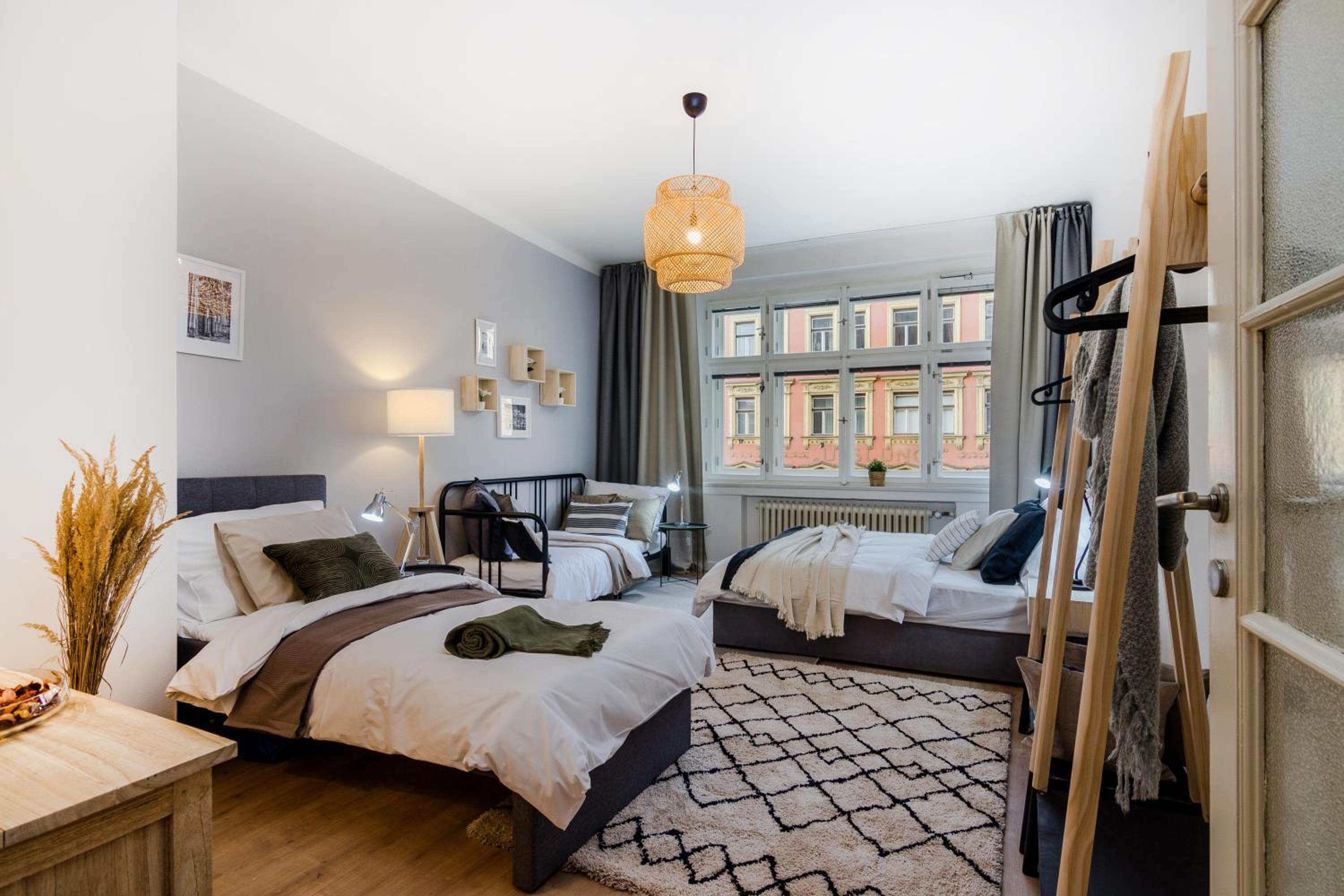 APT in Prague Charles Bridge 1km by Michal&Friends
