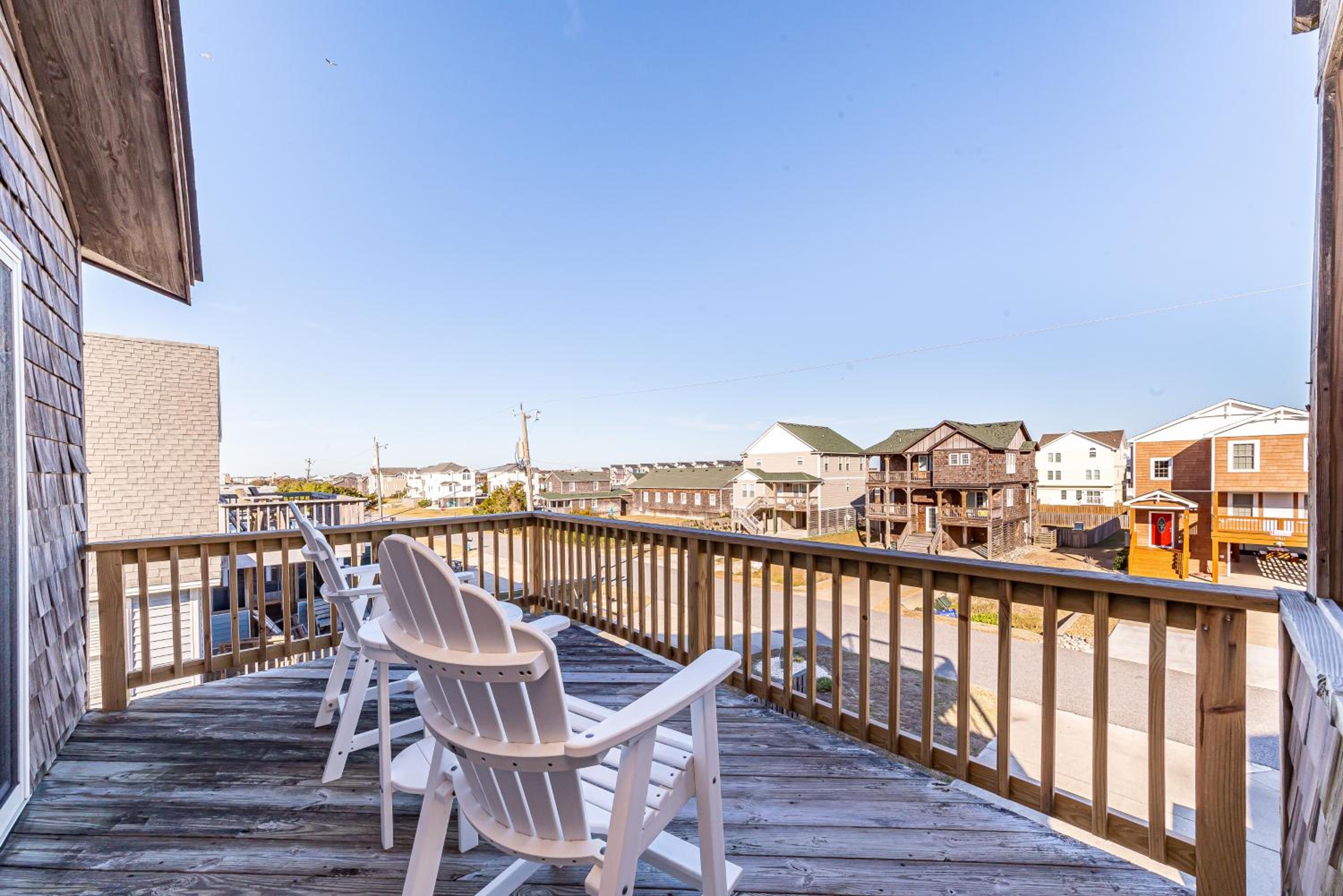 K1124 Seagrove View - Oceanside, 800 feet to the Beach, YMCA! view 2