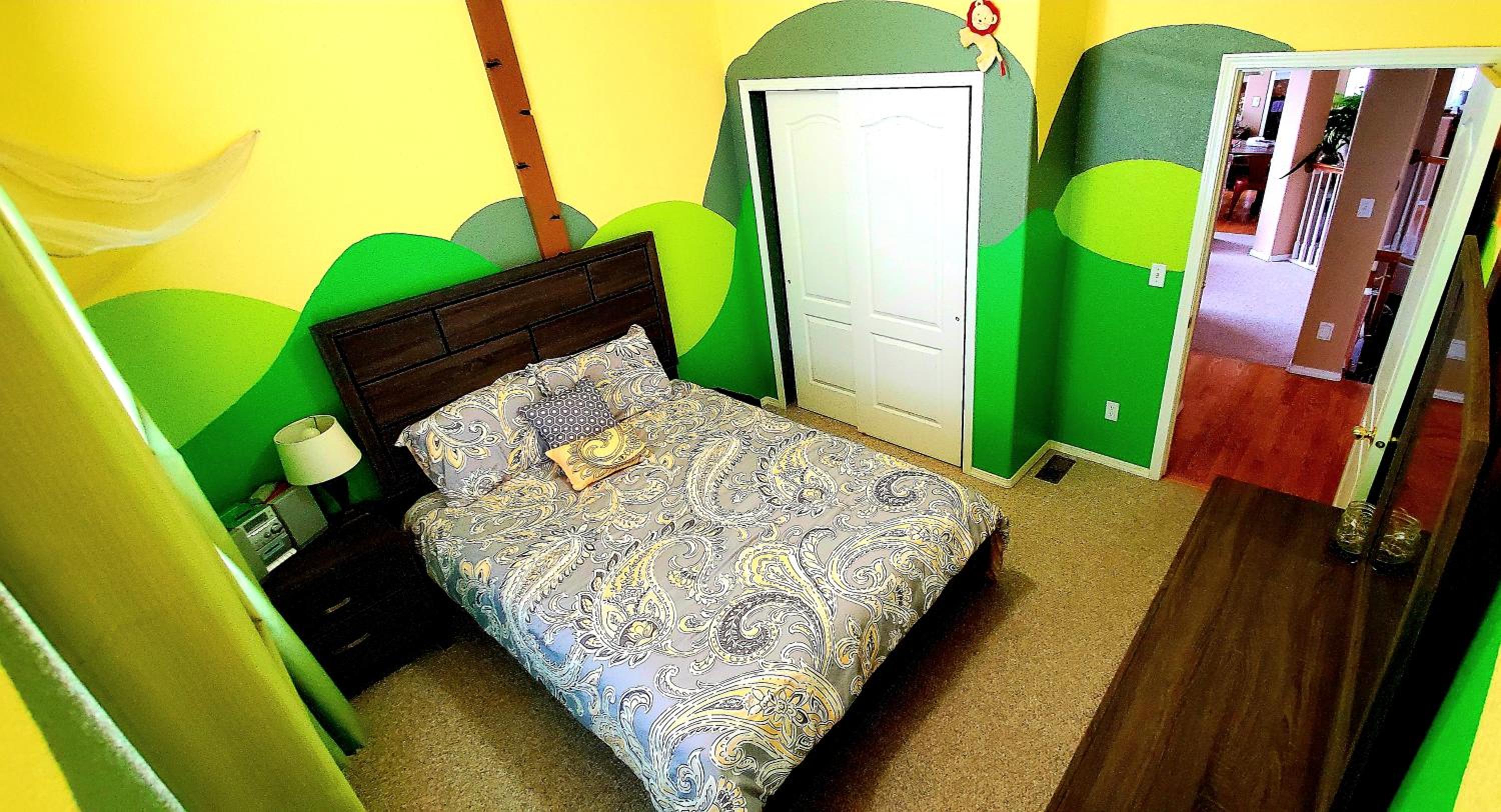 Photo 12