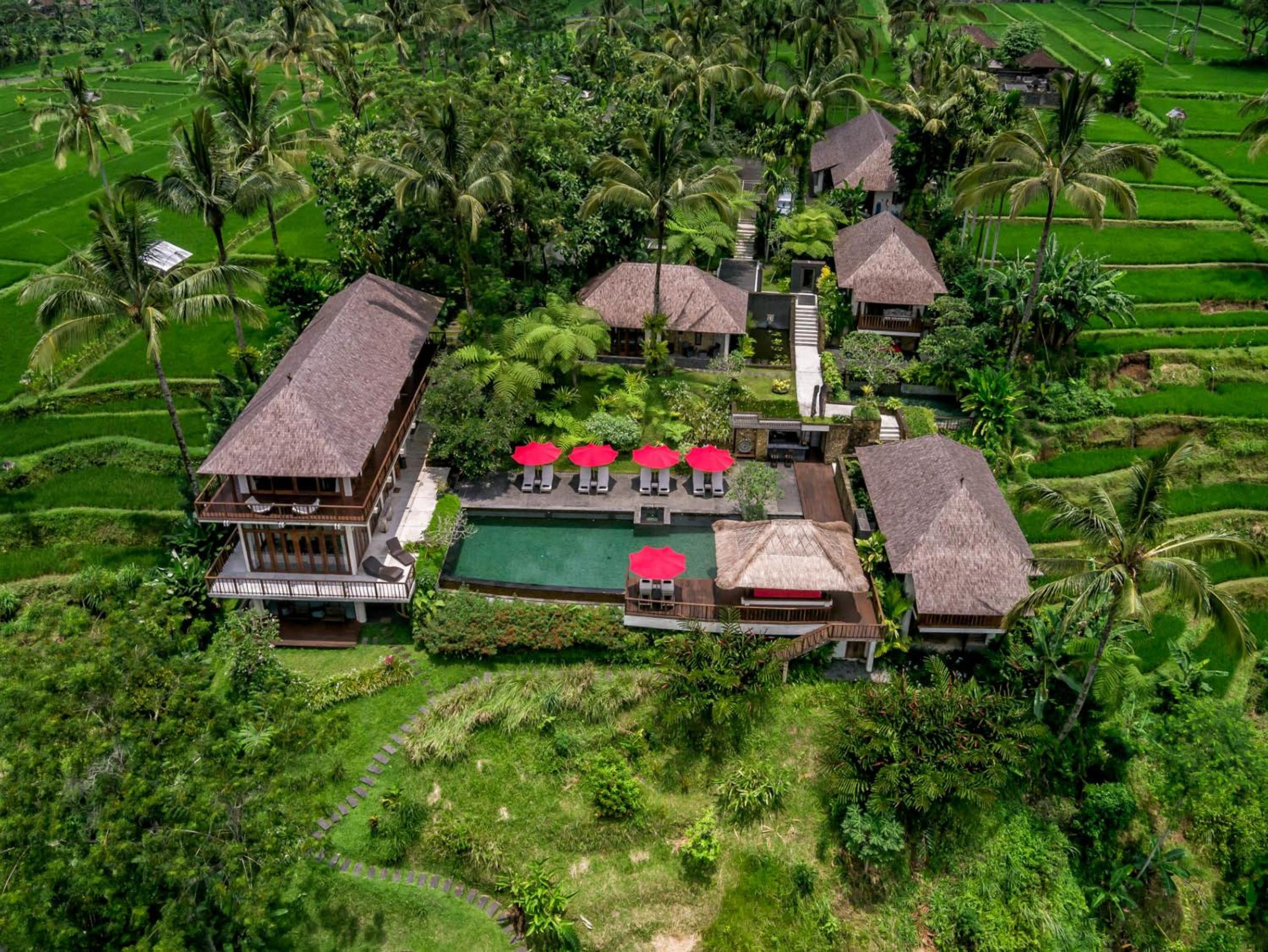 Hotel Awan Biru Villas - Image 1