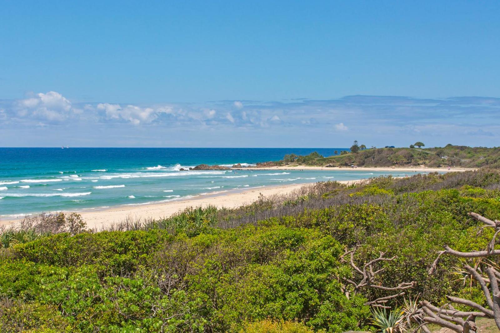Sandpiper Beachfront House - Hastings Point