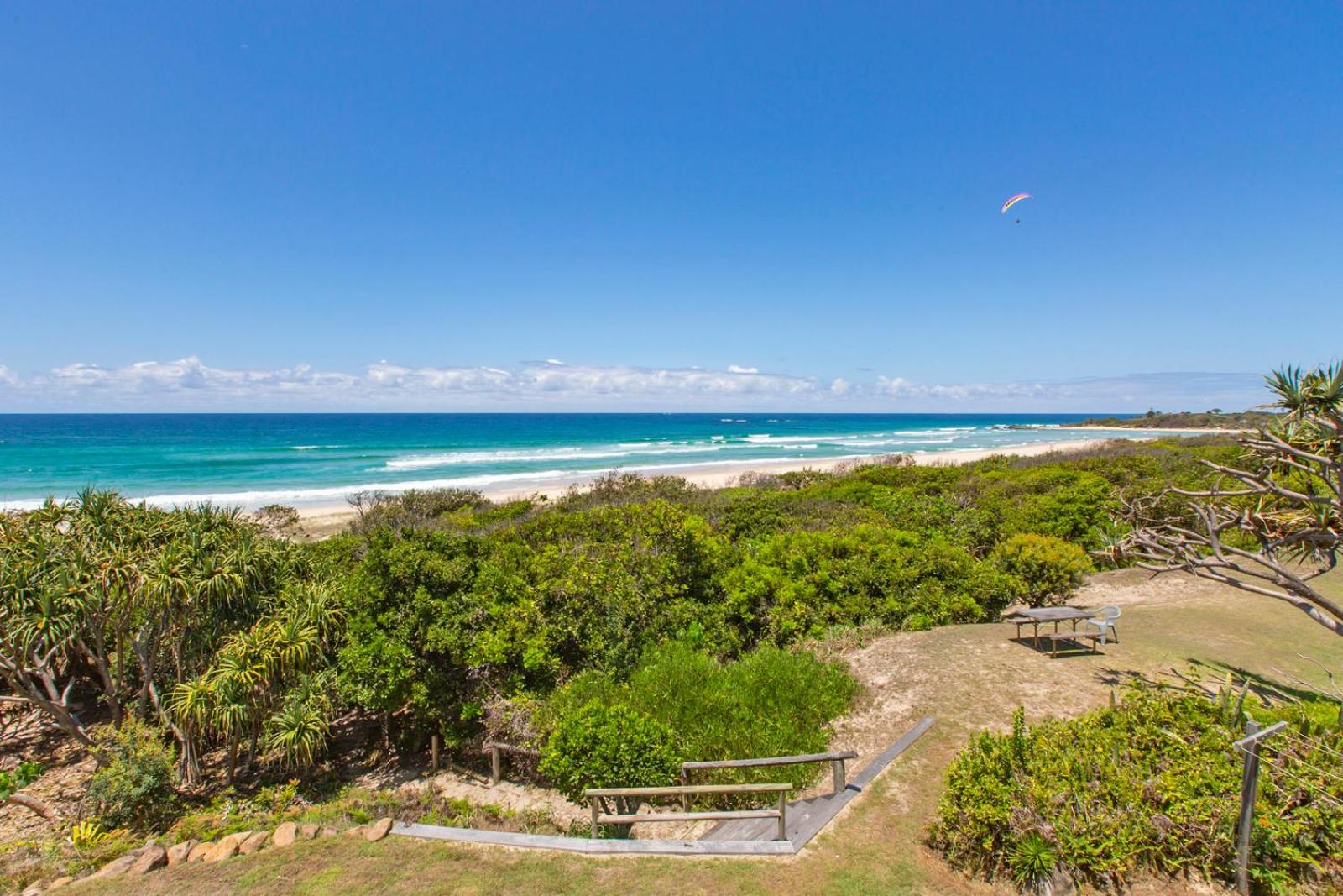 Sandpiper Beachfront House - Hastings Point