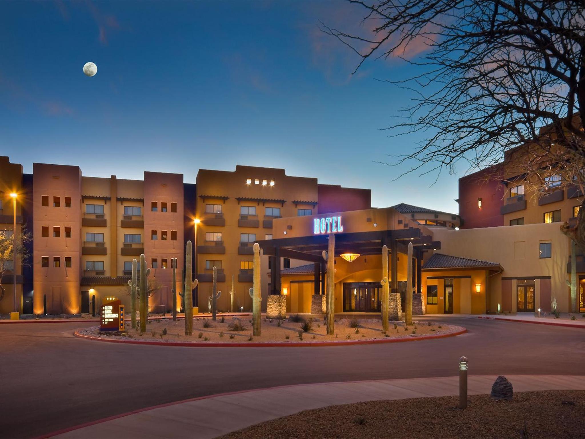 Hotel Desert Diamond Casino - Image 1