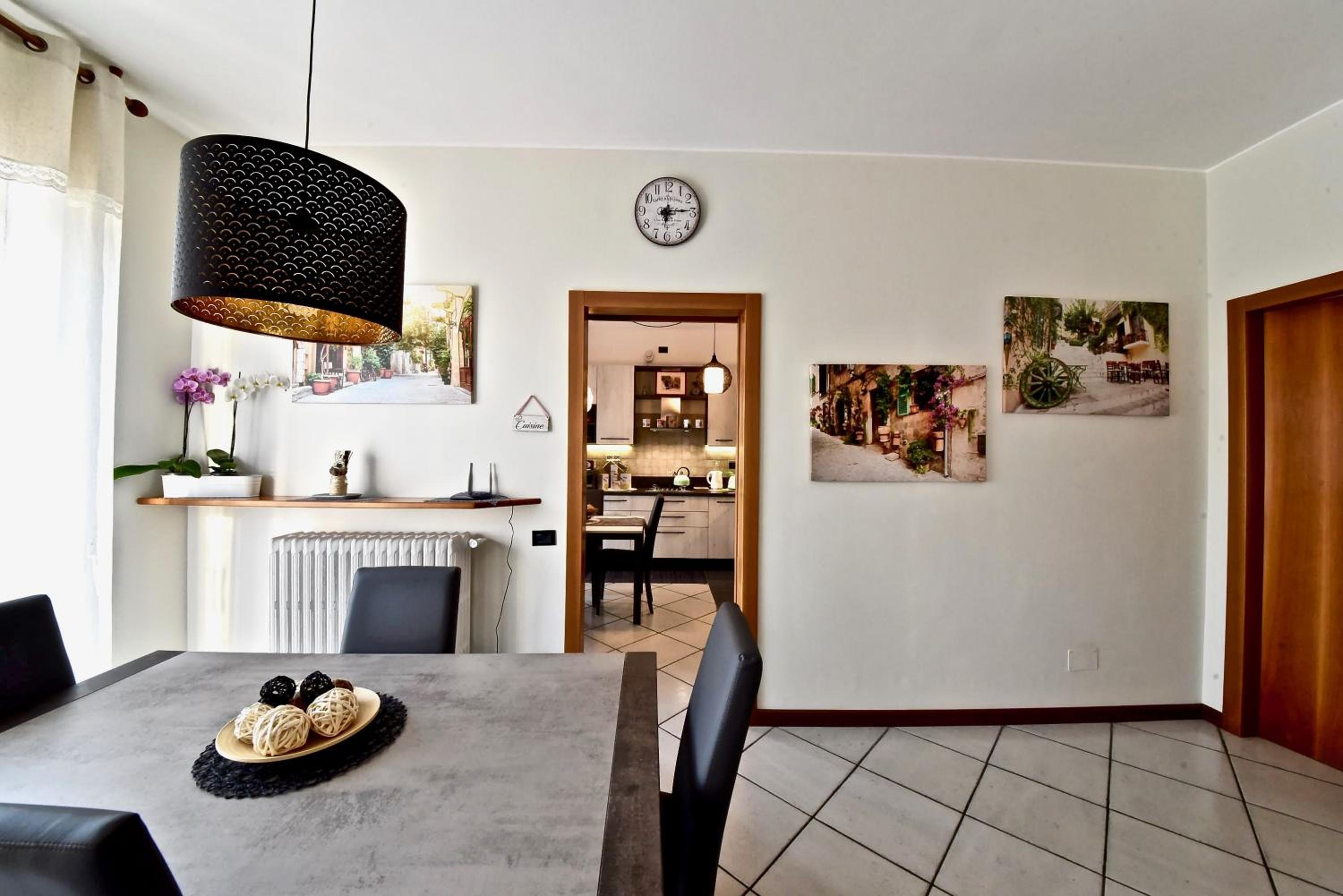 Modern apartment halfway between Milan and Como view 2