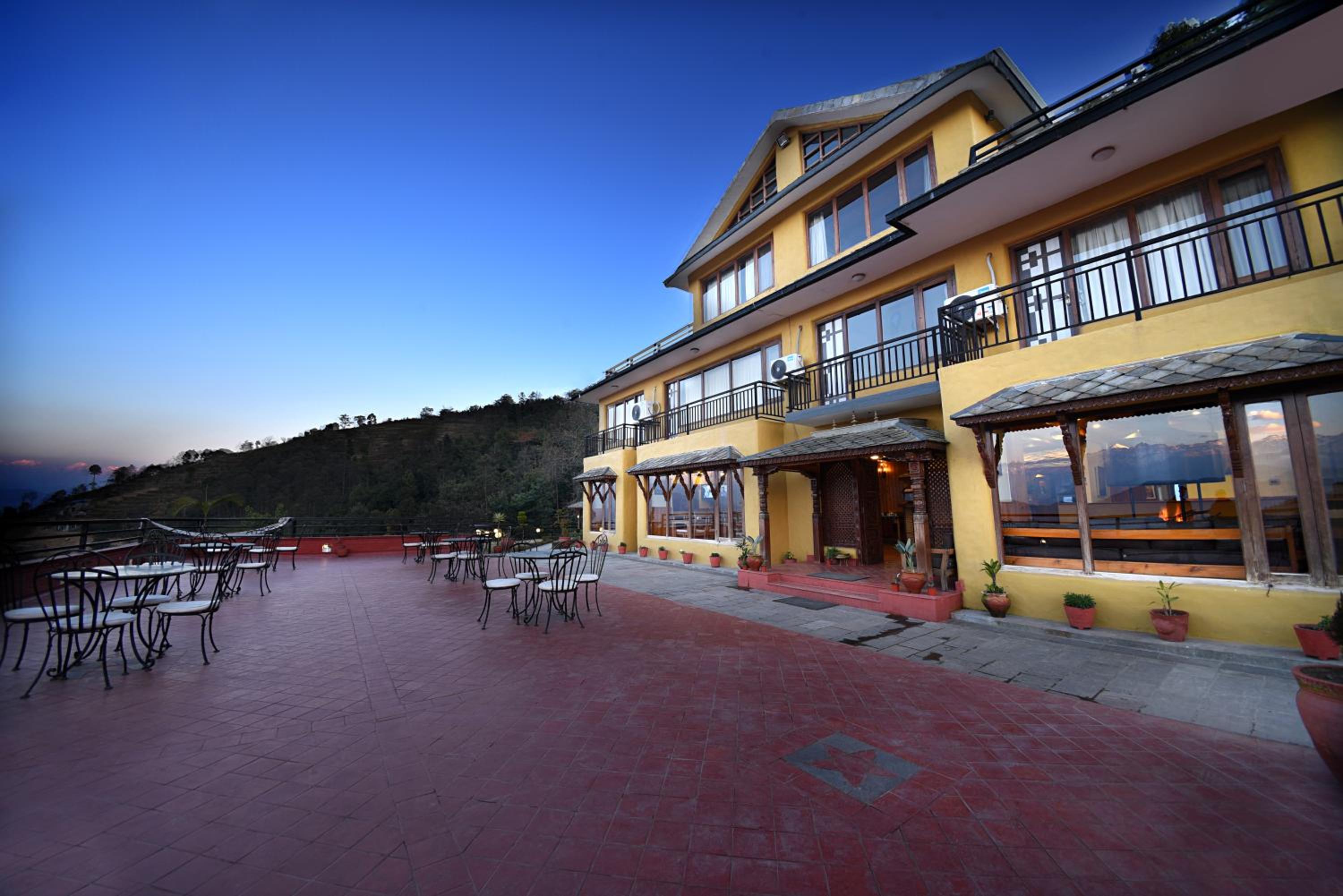 The Lapsi Tree - A Nature Retreat in Nagarkot view 4