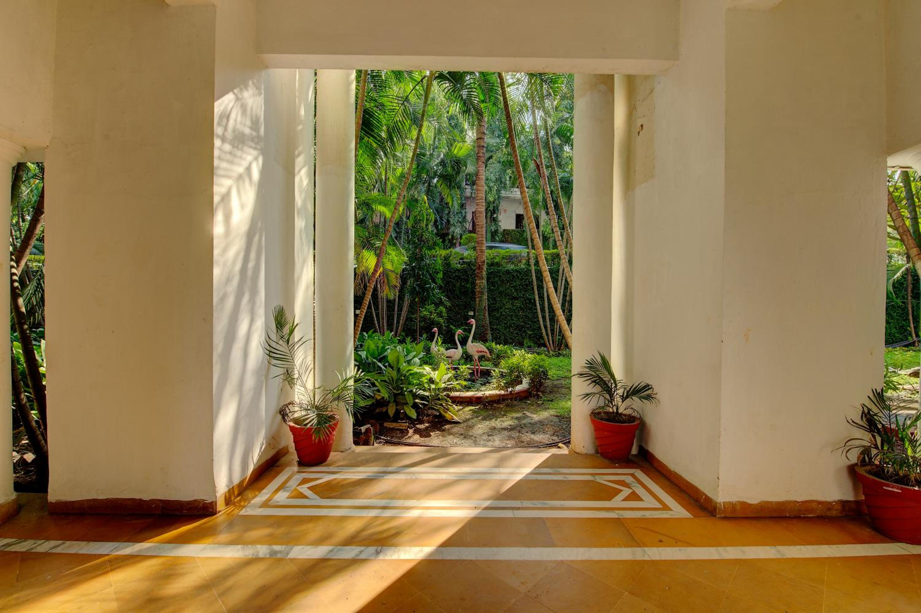 Khanvel Resort