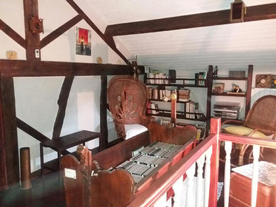 Photo 6
