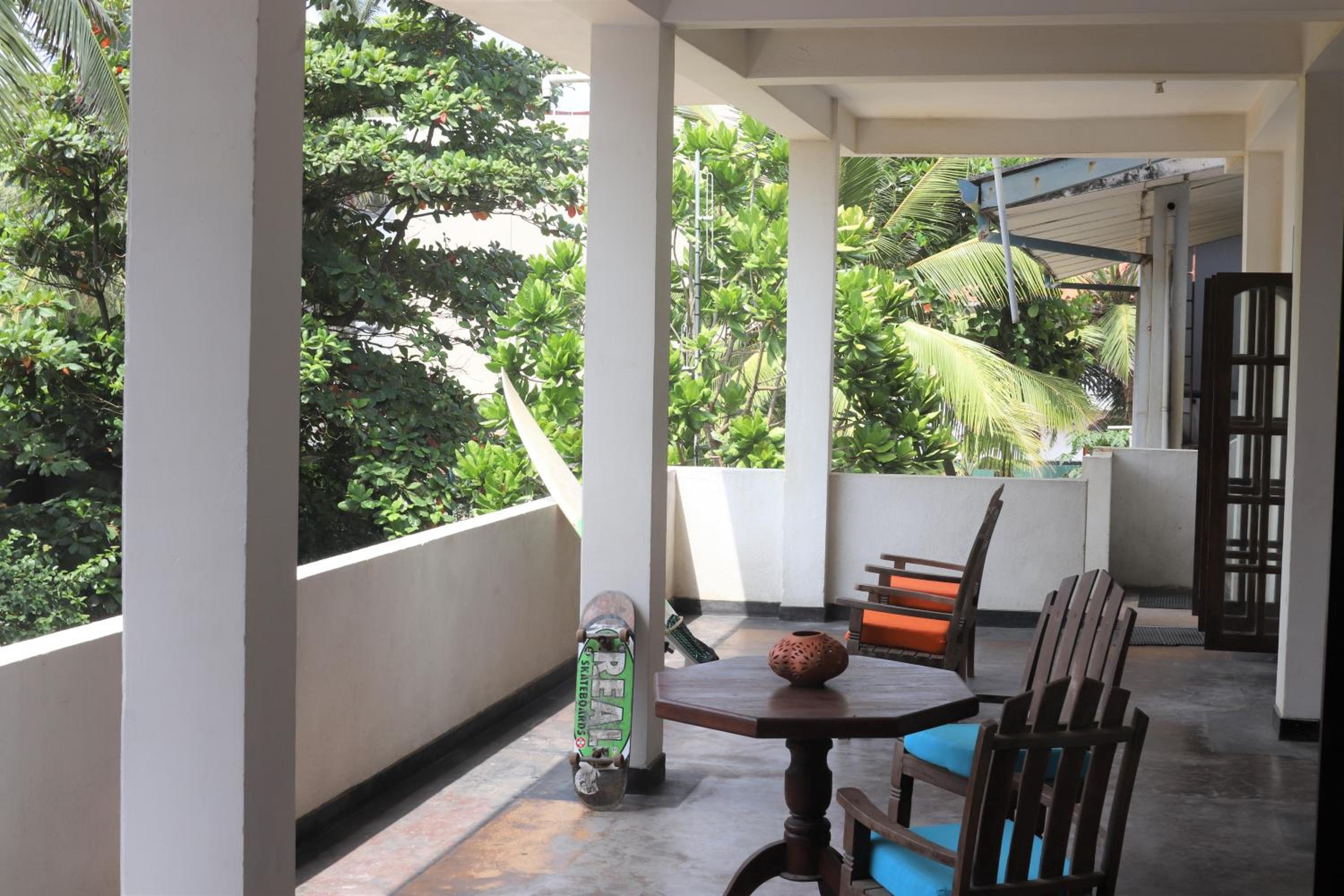 Long Beach Guest House