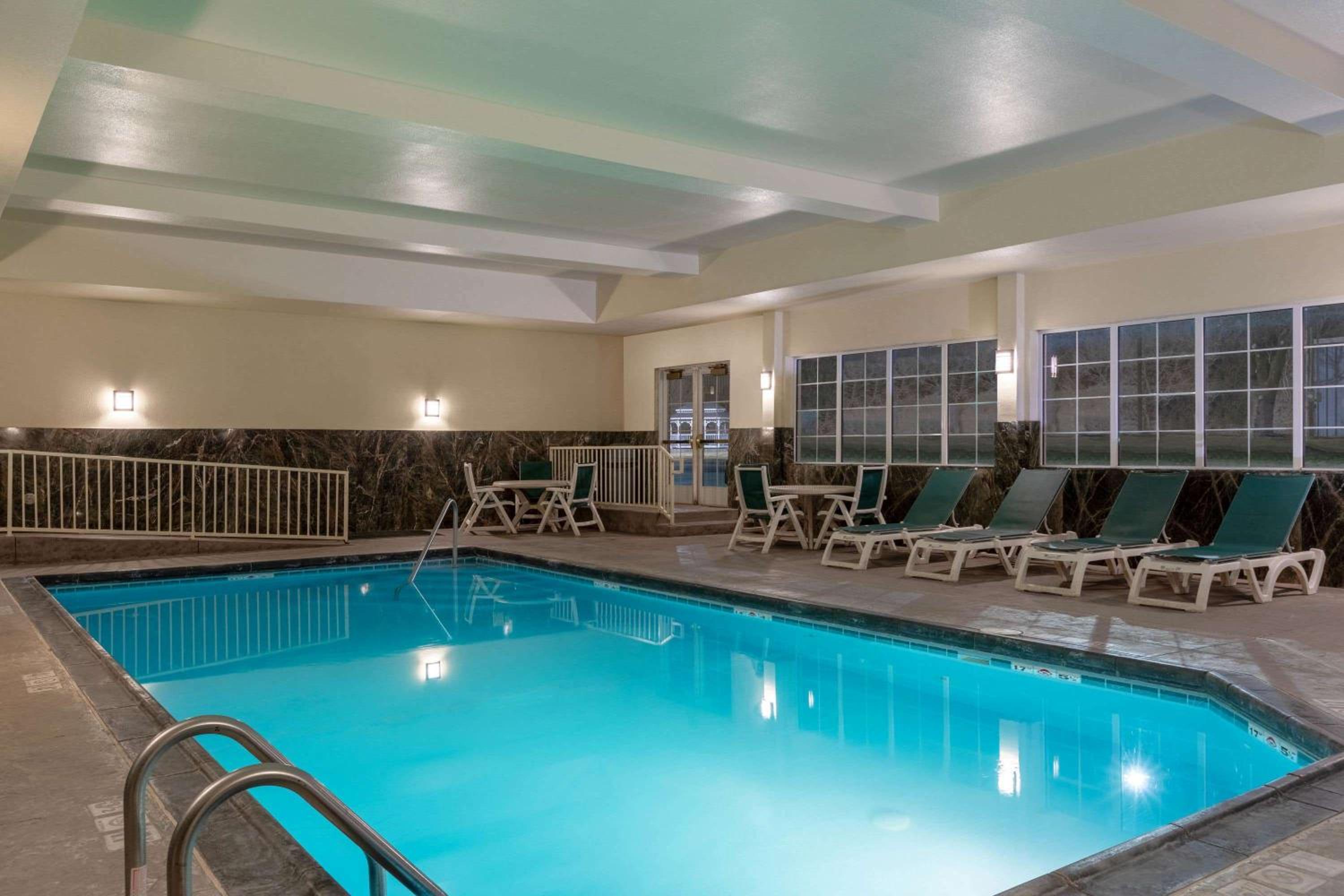 Dodge City Vacations - La Quinta by Wyndham Dodge City - Property Image 19
