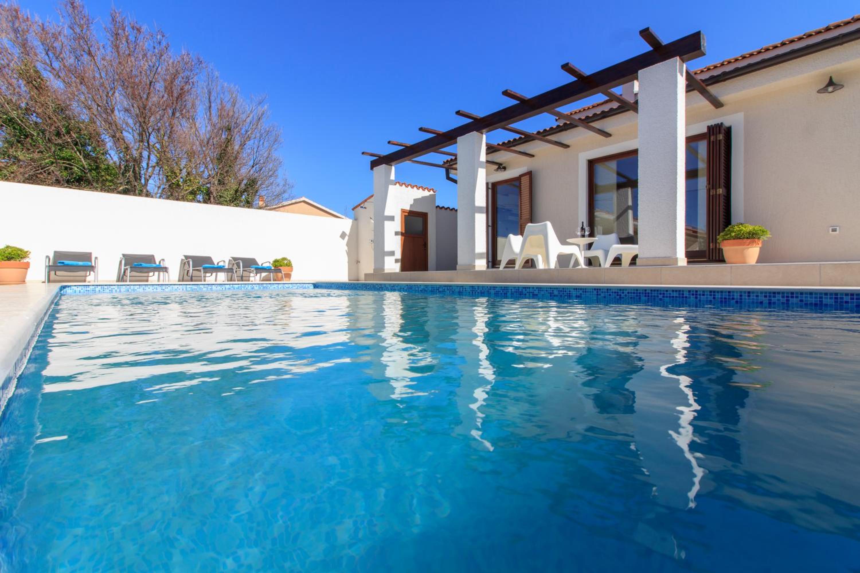 Cozy villa Nina with private pool near Pula, 2km from the beach view 4