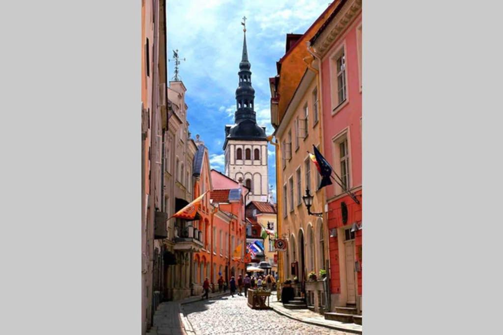 Best location, beautiful and quiet Old Town apt. view 2