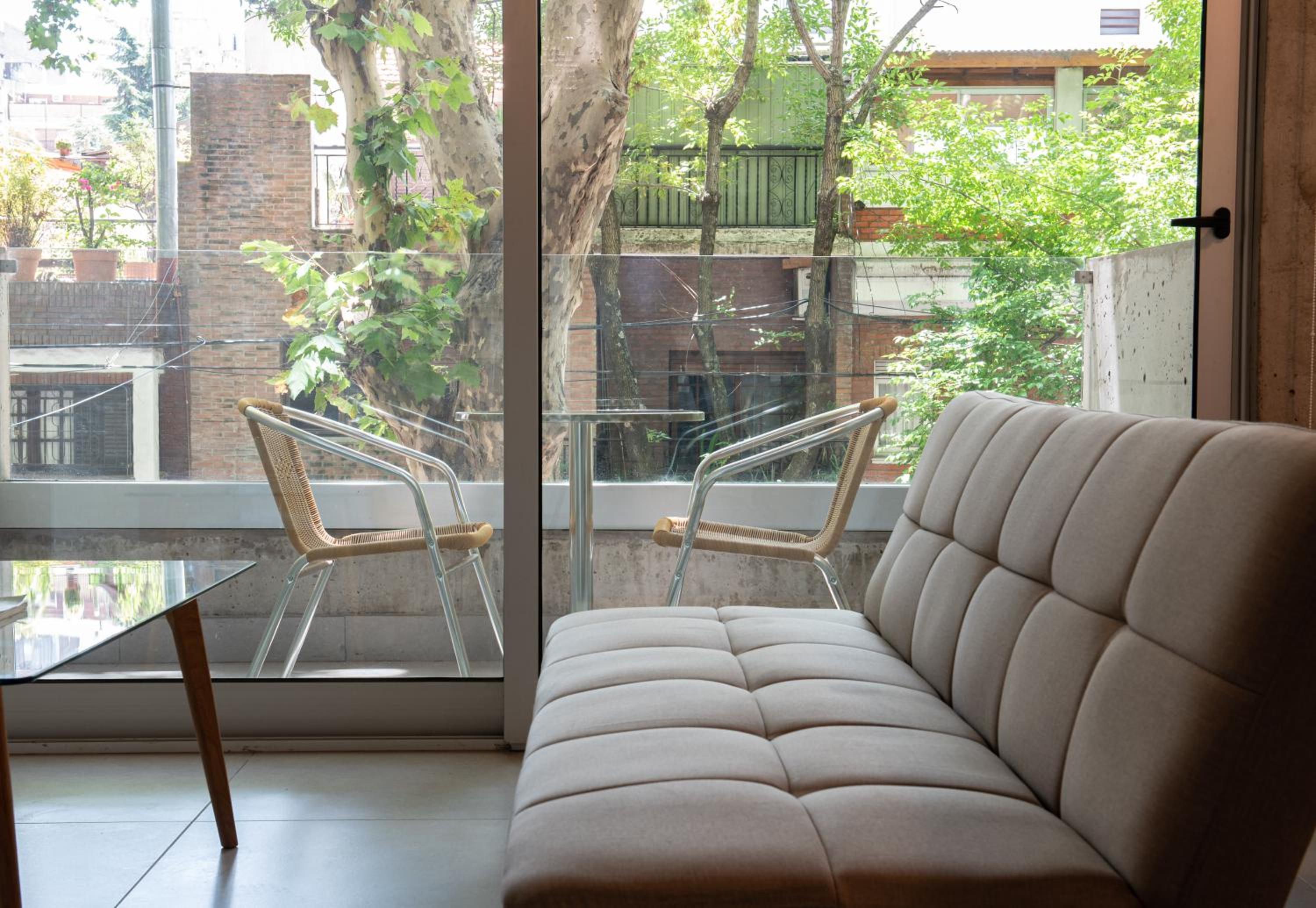 Moderno departamento con TV reversible - By BUMEN