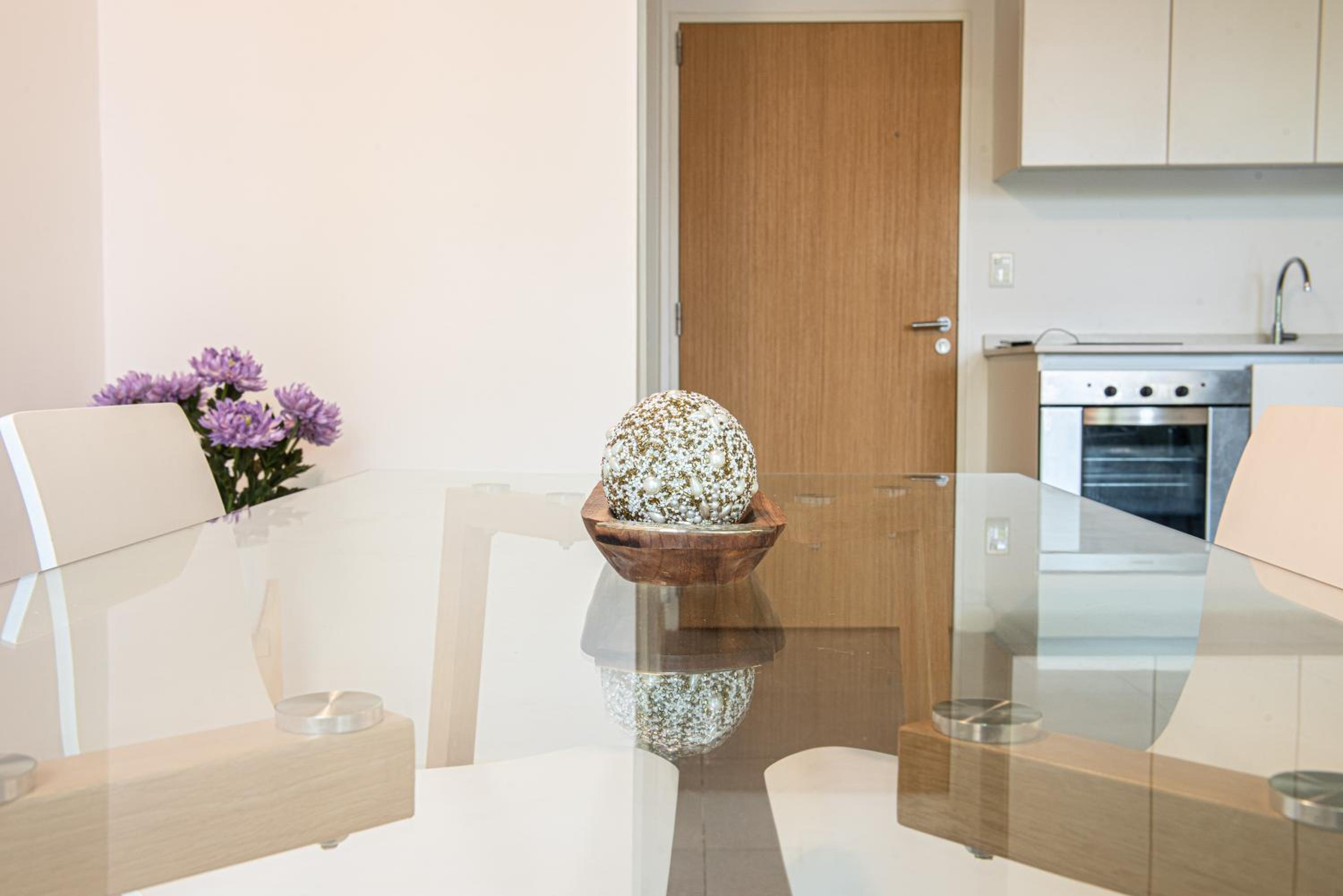 Moderno departamento con TV reversible - By BUMEN