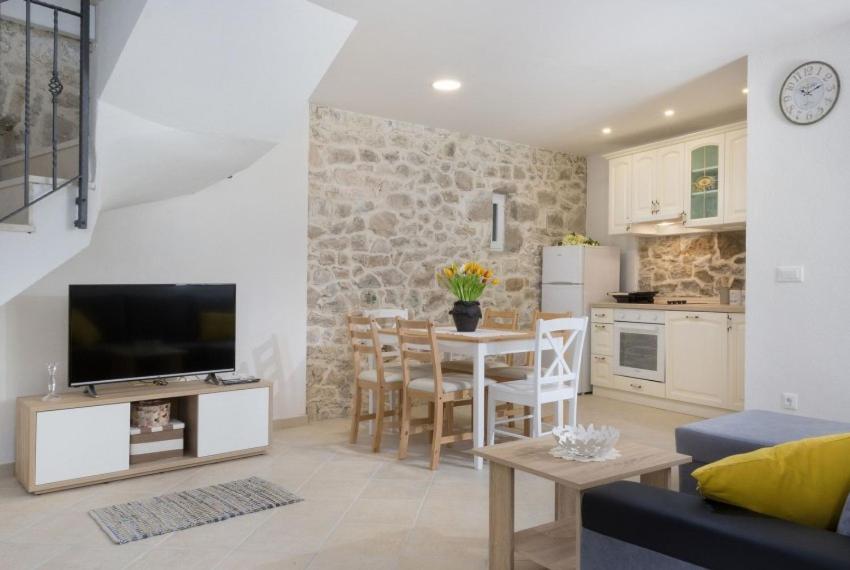 Vila Eli view 3