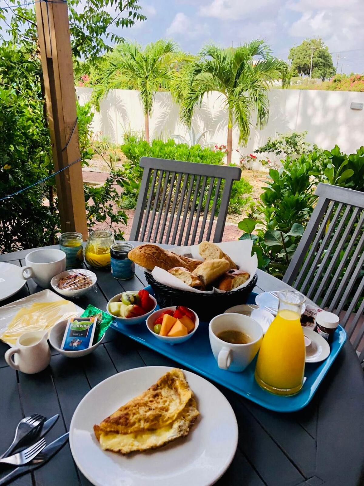 Advantage Apartments Curacao