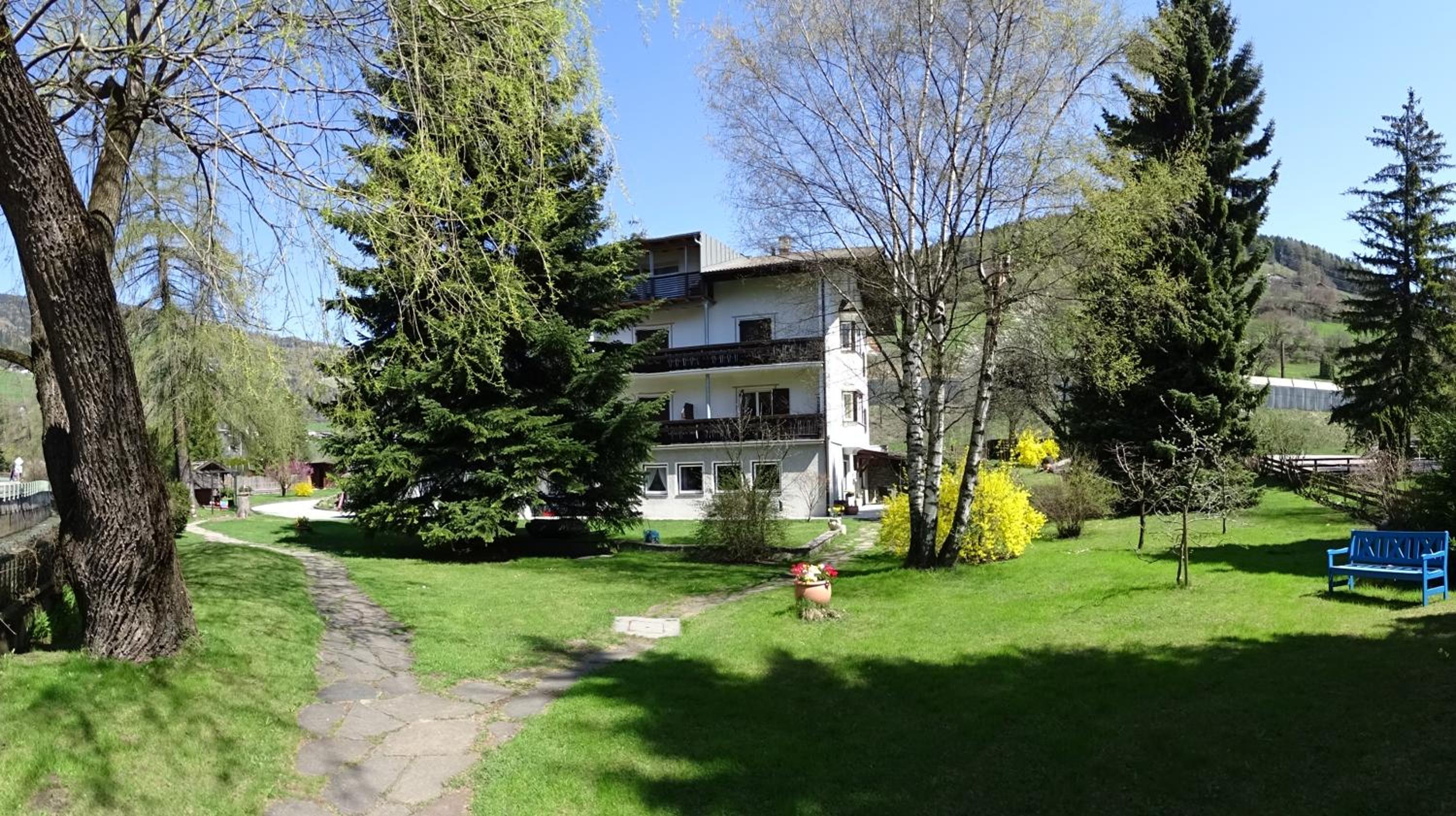 Photo 20