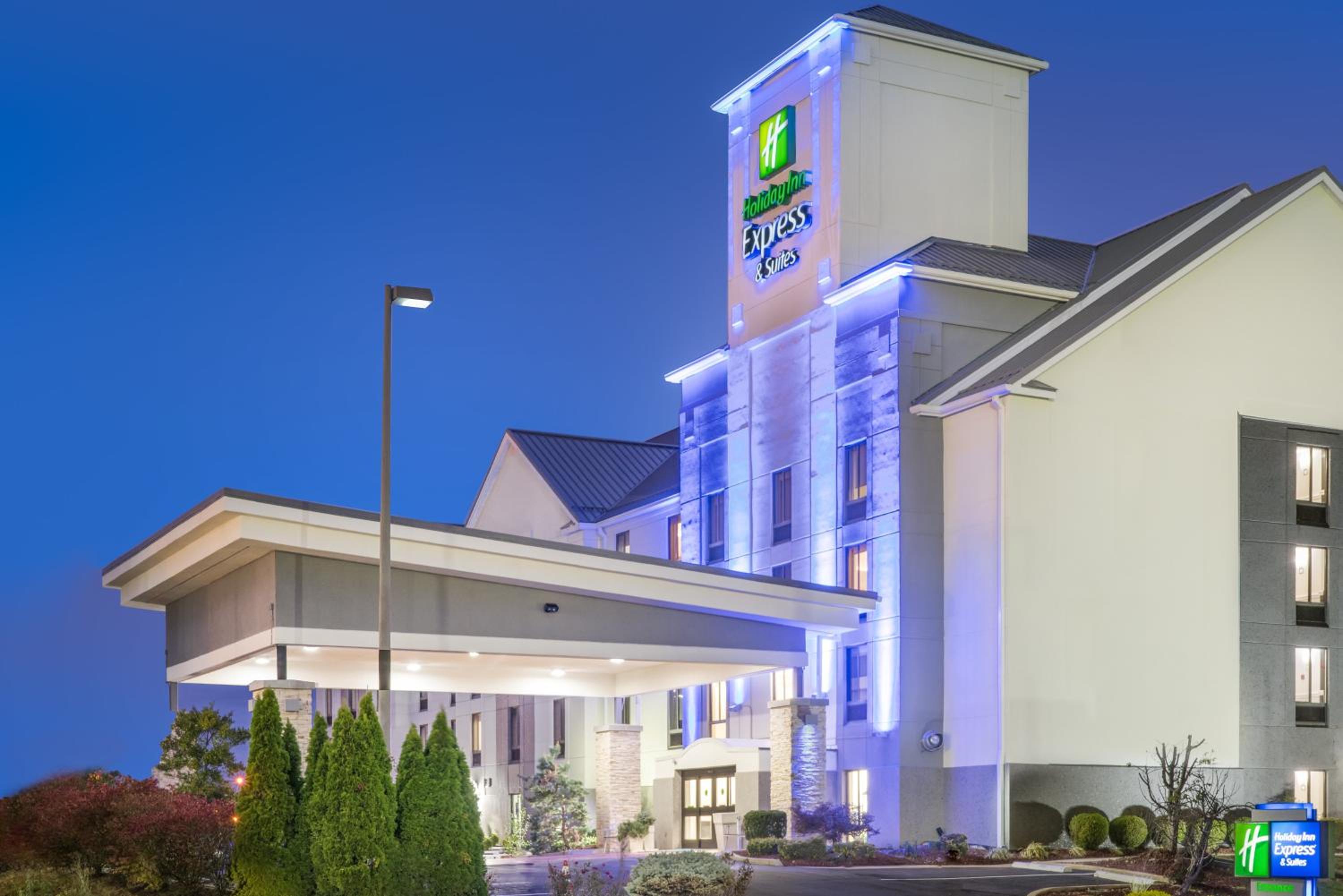 Hotel Holiday Inn Express & Suites Louisville East By Ihg