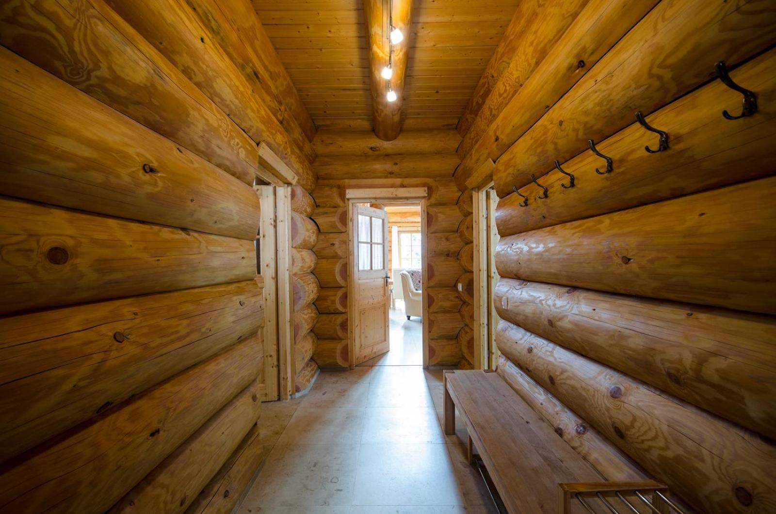 Luxus-Ferienhaus Blockhaus Chalet Nr 2 Toplage am Feldberg mit Sauna, Outdoor-Hottub, Kamin auf 1300m üM