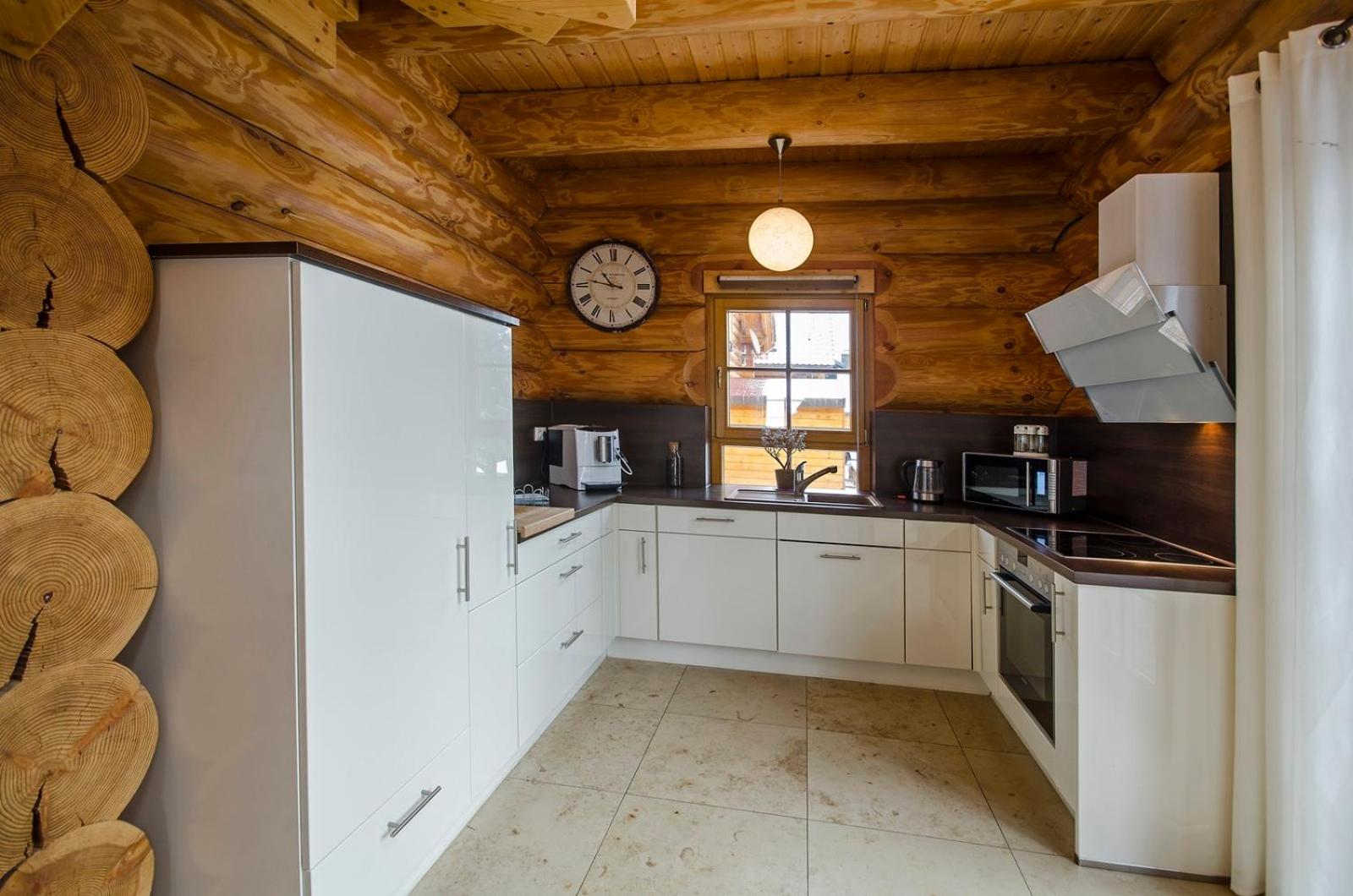 Luxus-Ferienhaus Blockhaus Chalet Nr 2 Toplage am Feldberg mit Sauna, Outdoor-Hottub, Kamin auf 1300m üM