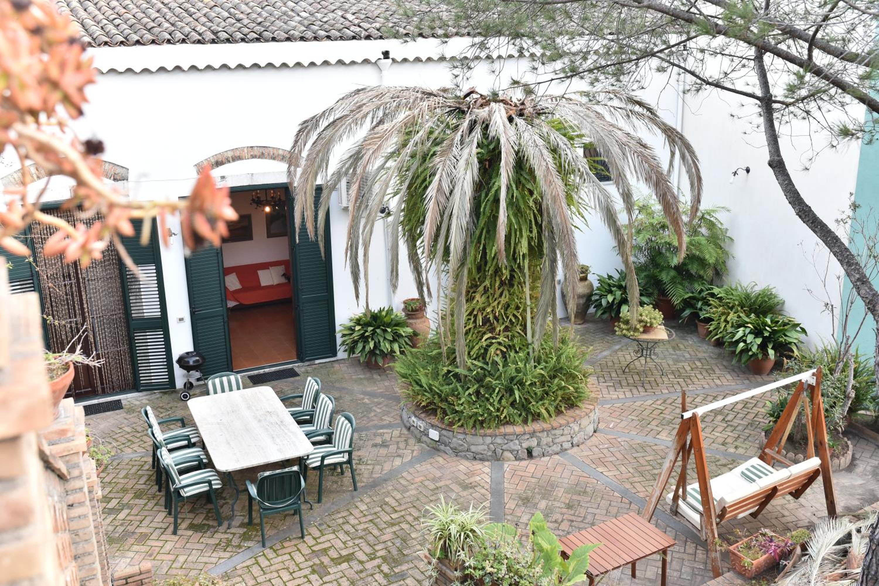Florence Trevelyan Villa photo 4