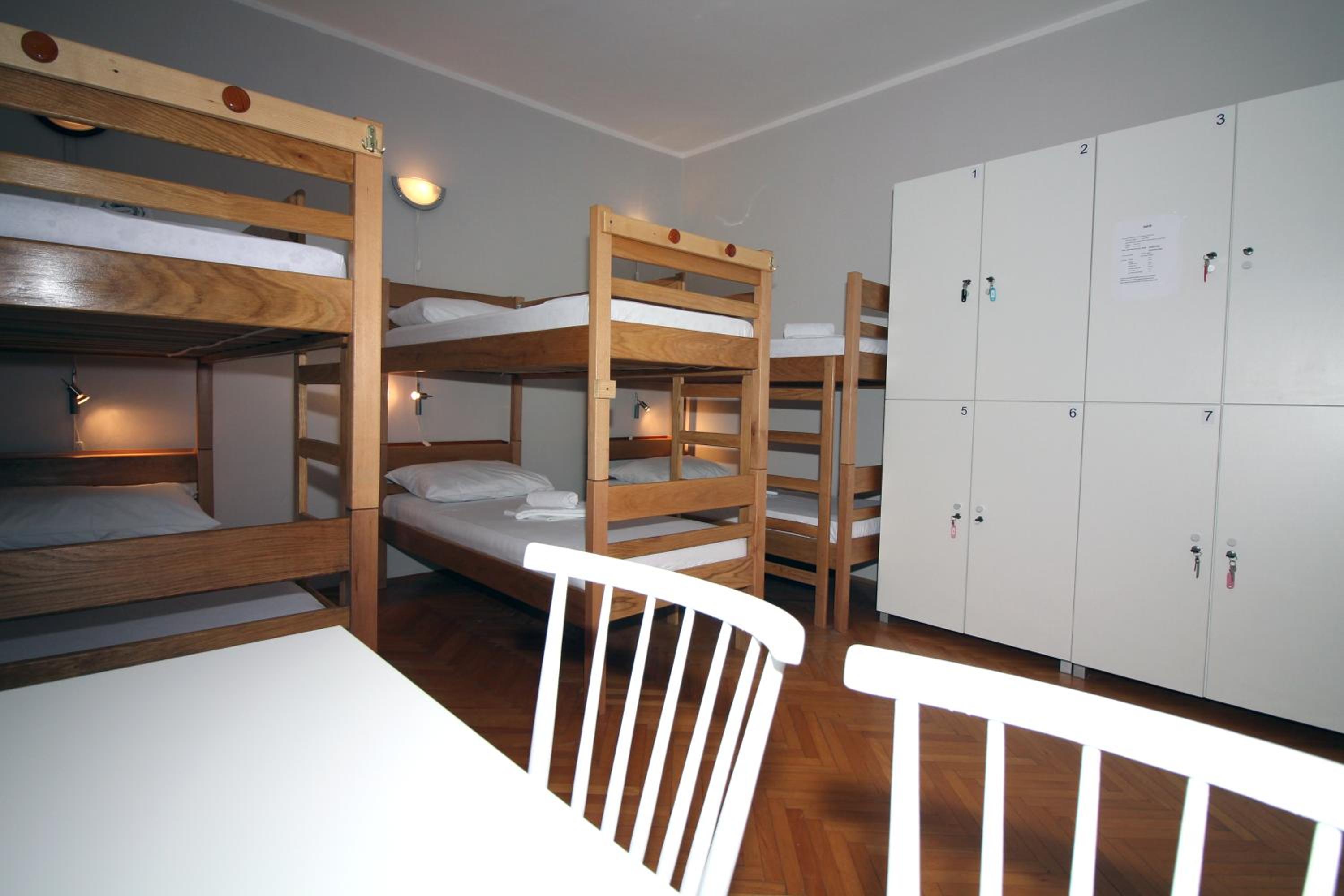 Photo 7