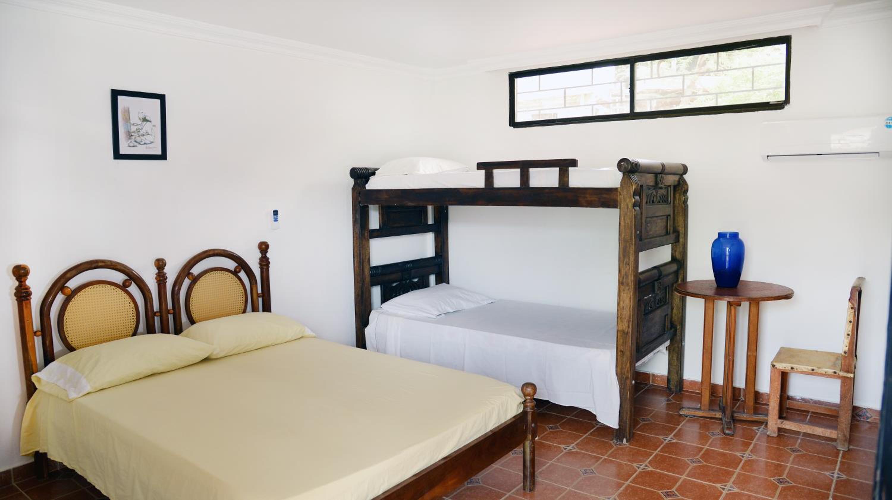 Hostal Dumbira