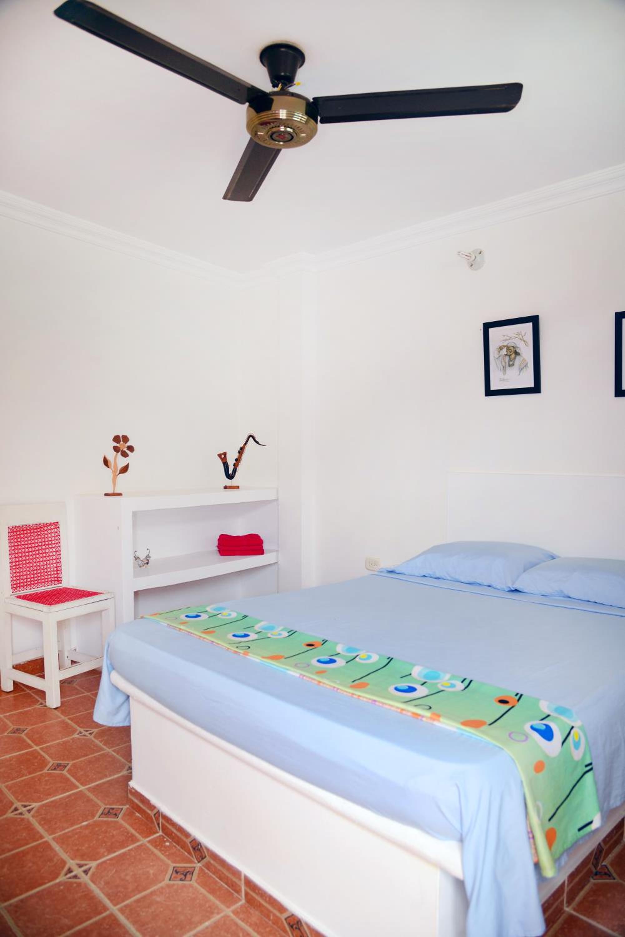 Hostal Dumbira