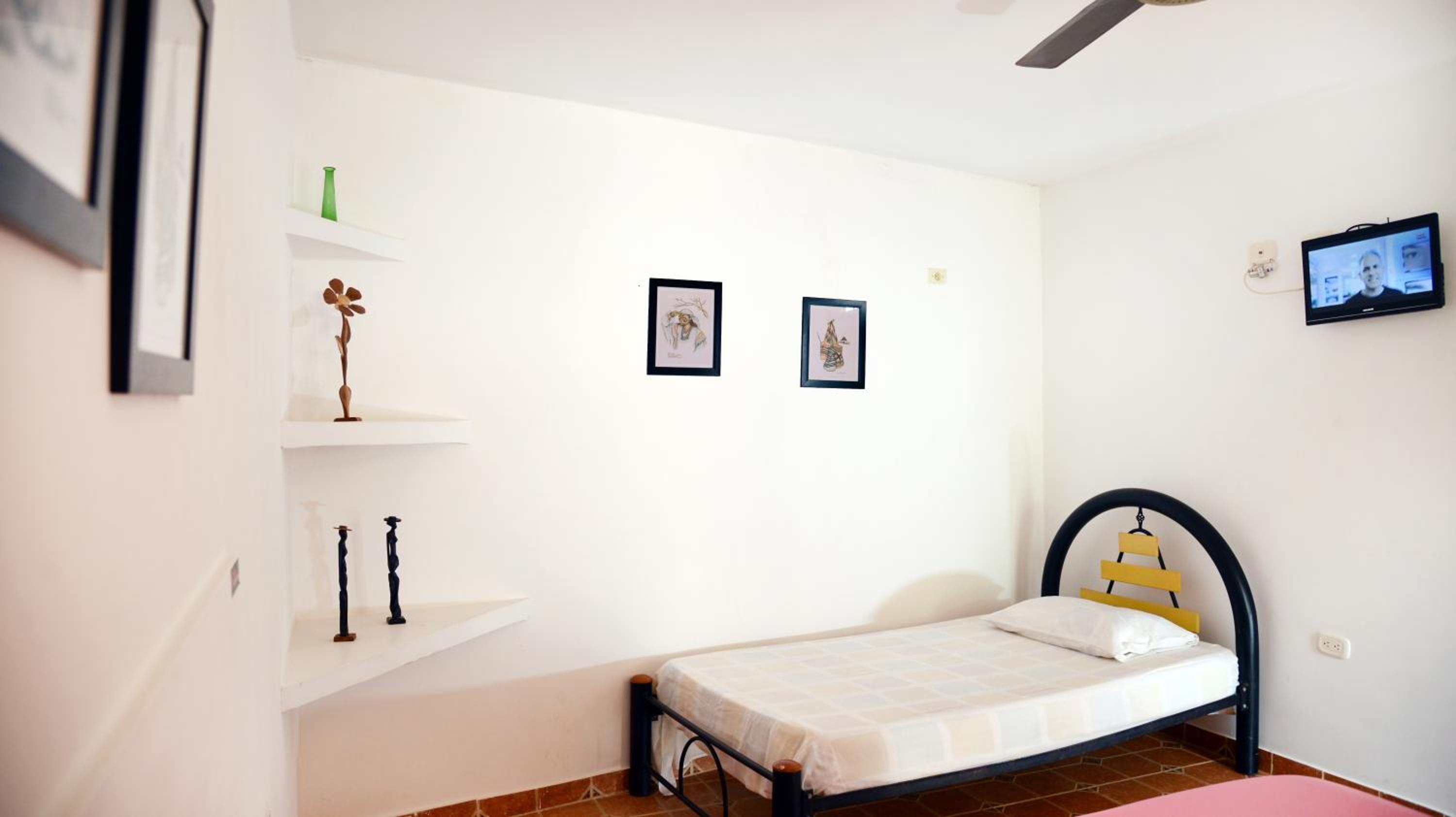 Hostal Dumbira