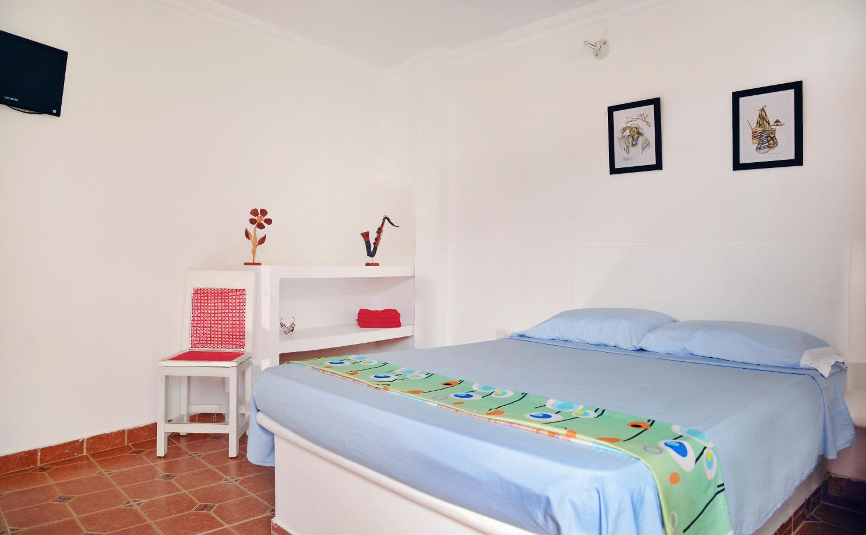Hostal Dumbira