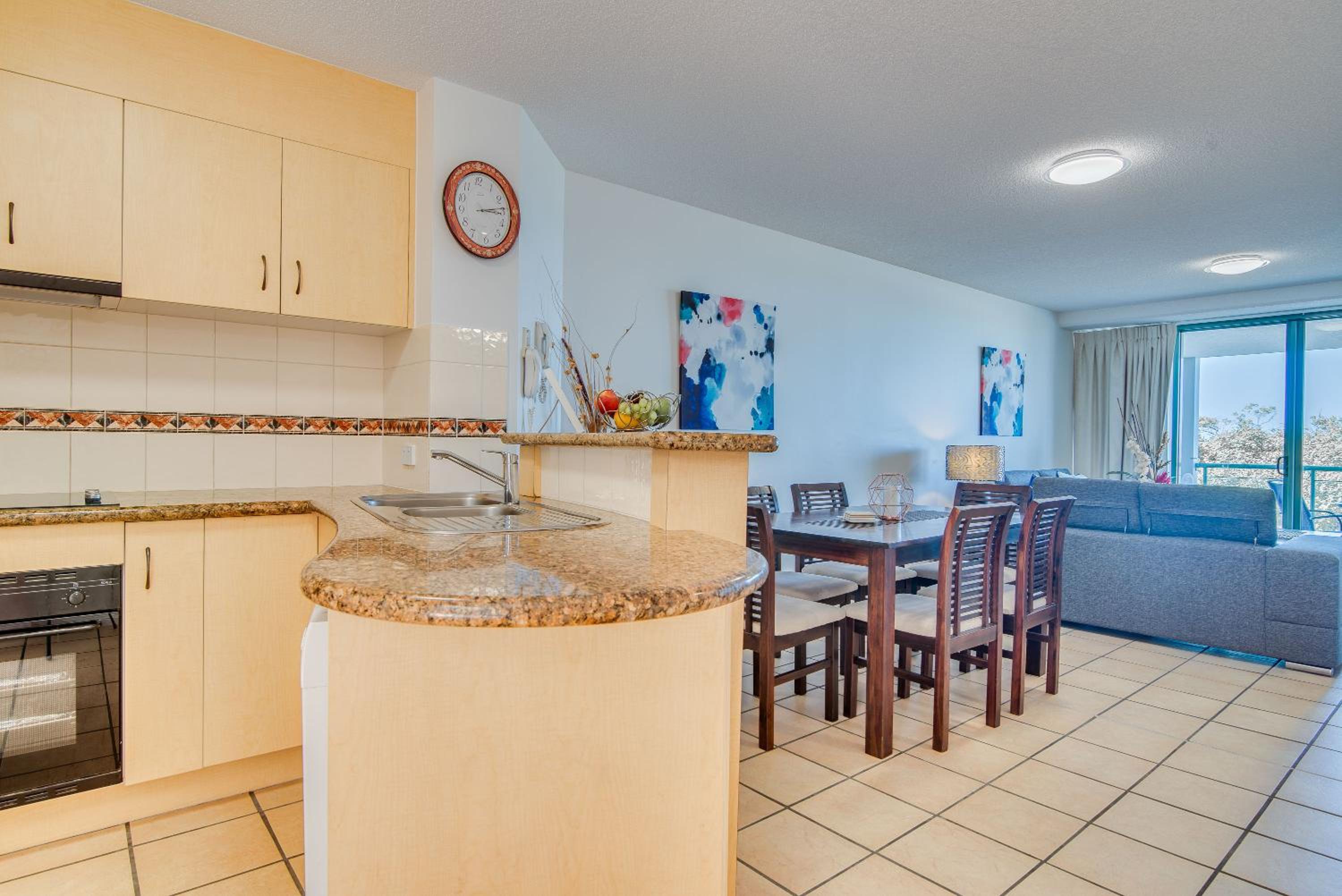 Grand Palais Boolarong Beachside Apartments