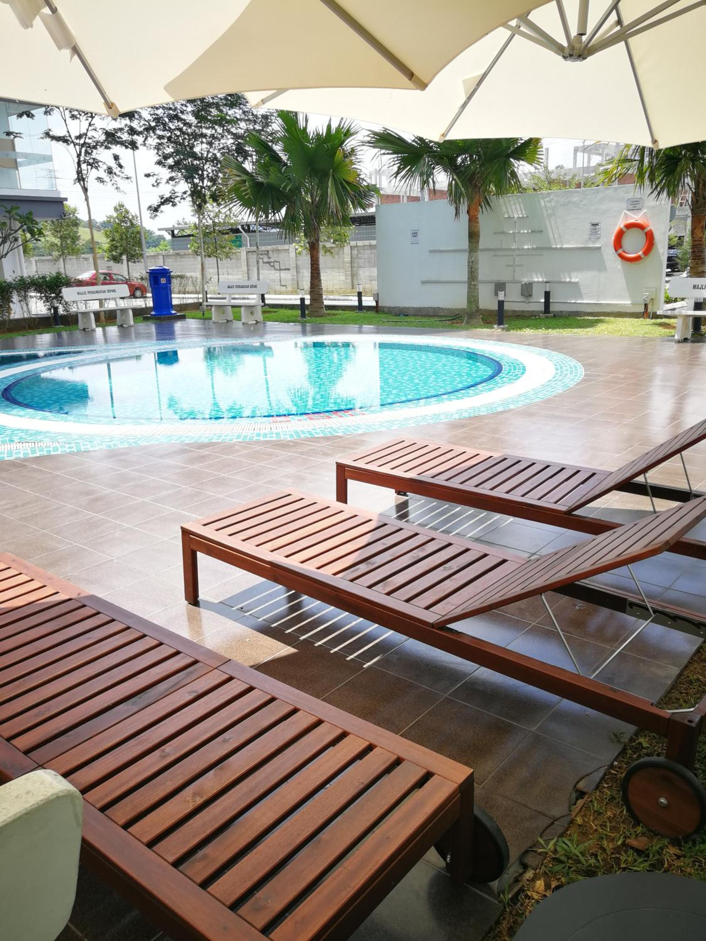 Ehsan Residence POOLVIEW + WIFI @ KLIA-SEPANG-NILAI photo 3