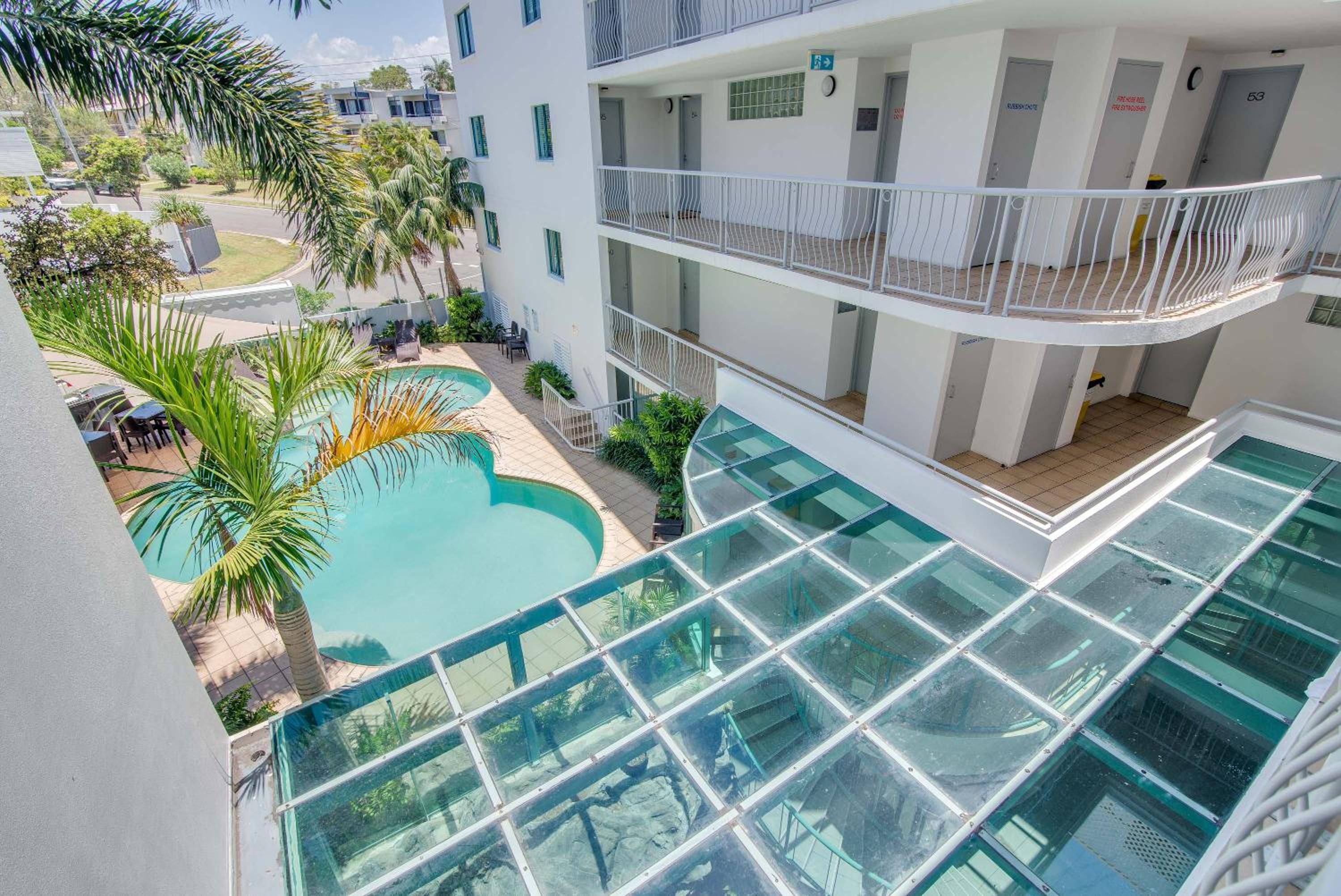 Grand Palais Boolarong Beachside Apartments