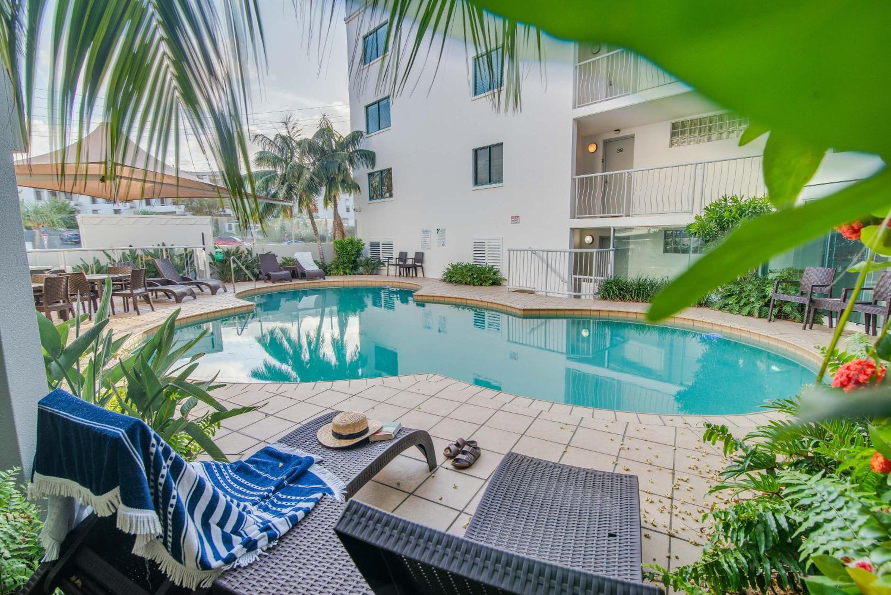 Grand Palais Boolarong Beachside Apartments