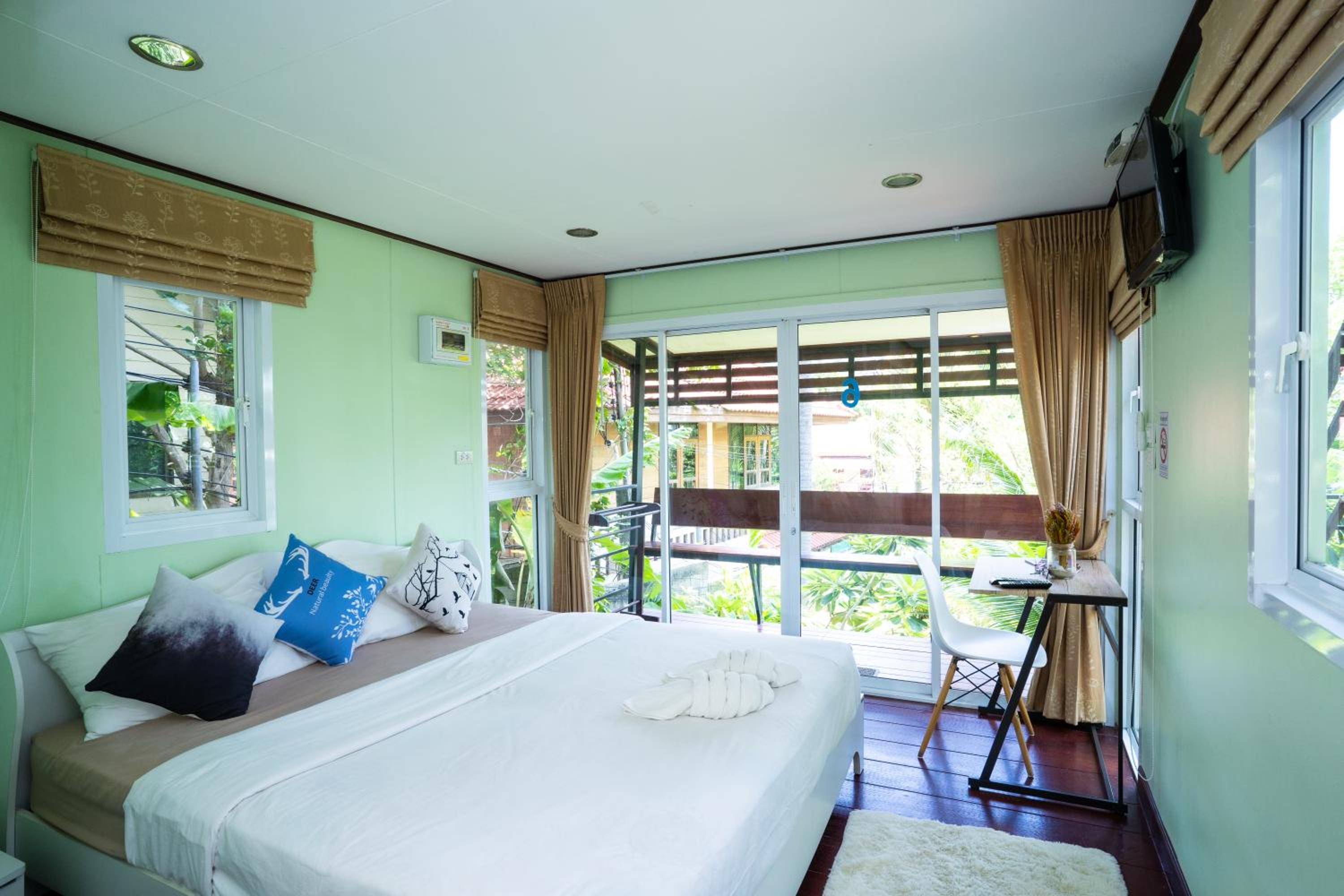 Hill Zone Home Stay by Little Paradise view 4