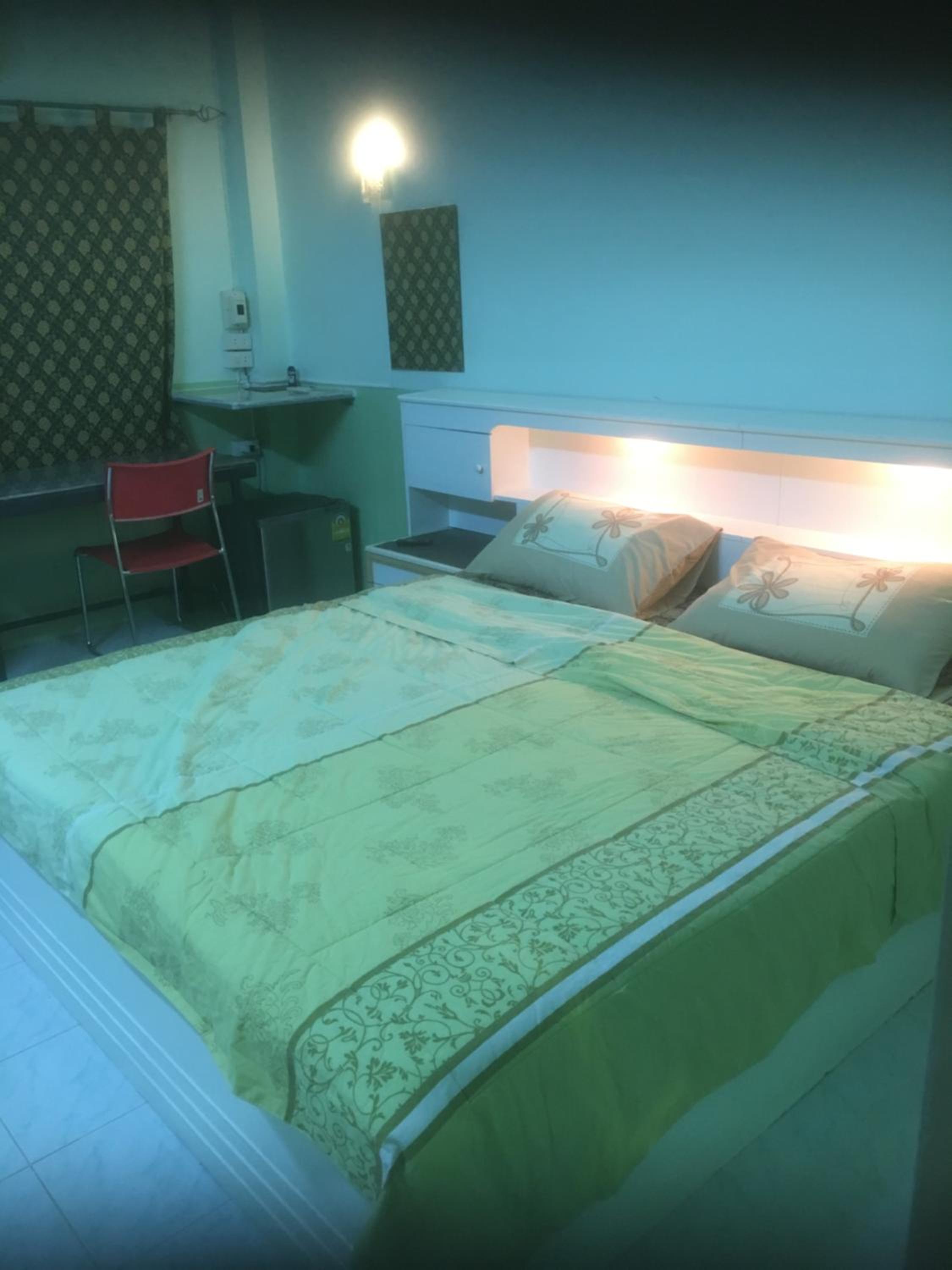 bedroom