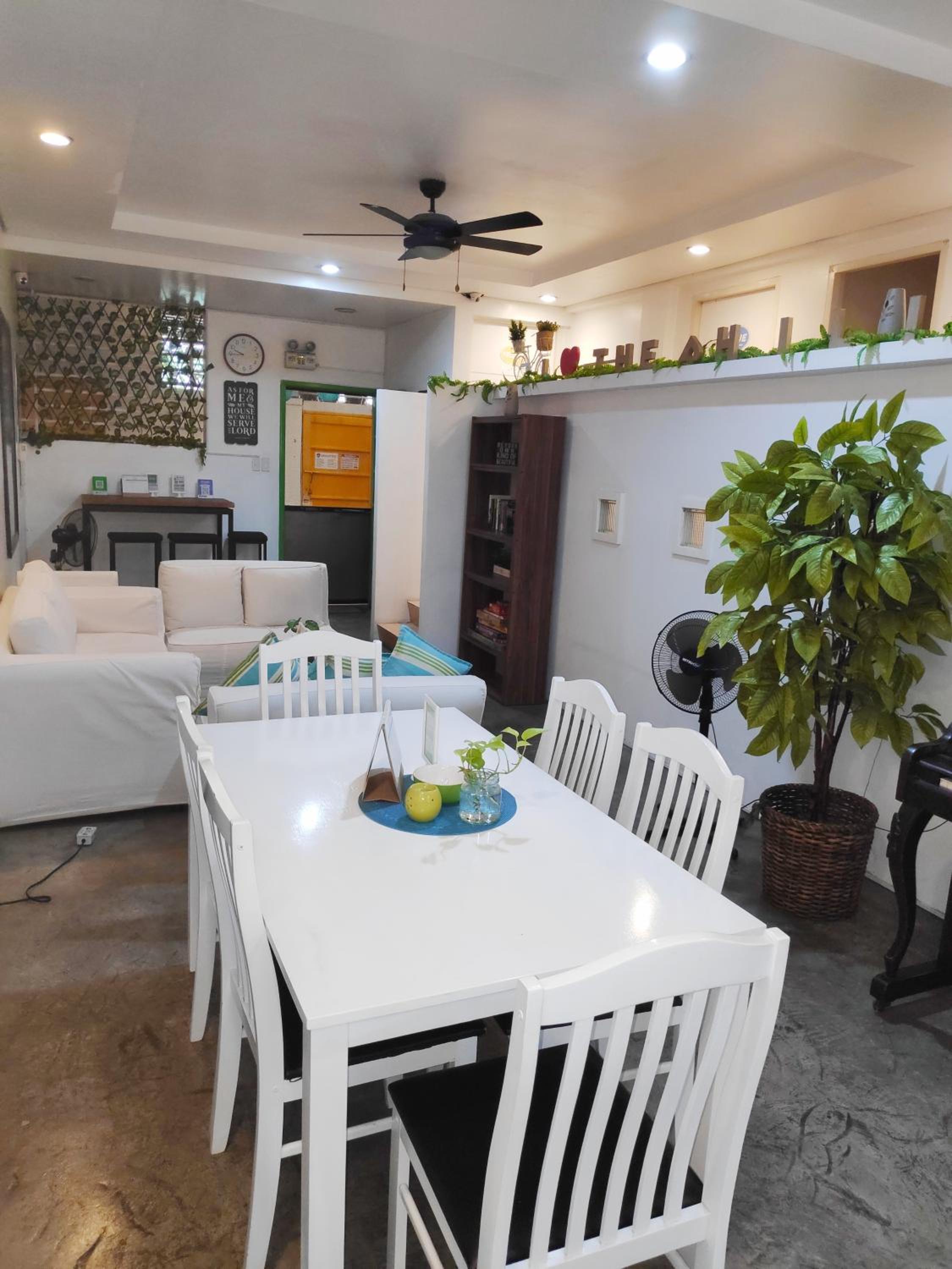 Crossroads Hostel Manila, photo 24